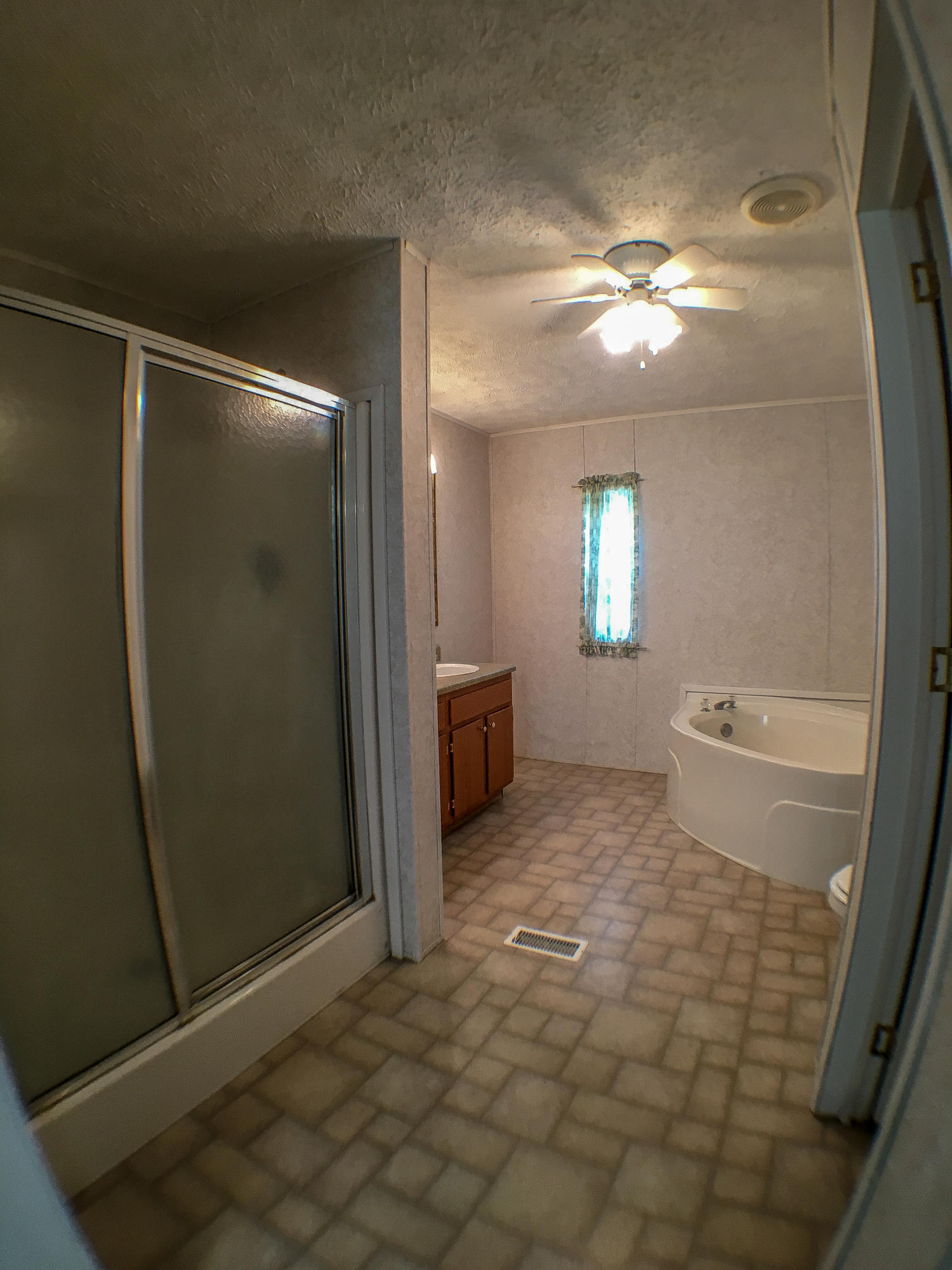 LAKE ROSEMARY SOUTH - Residential