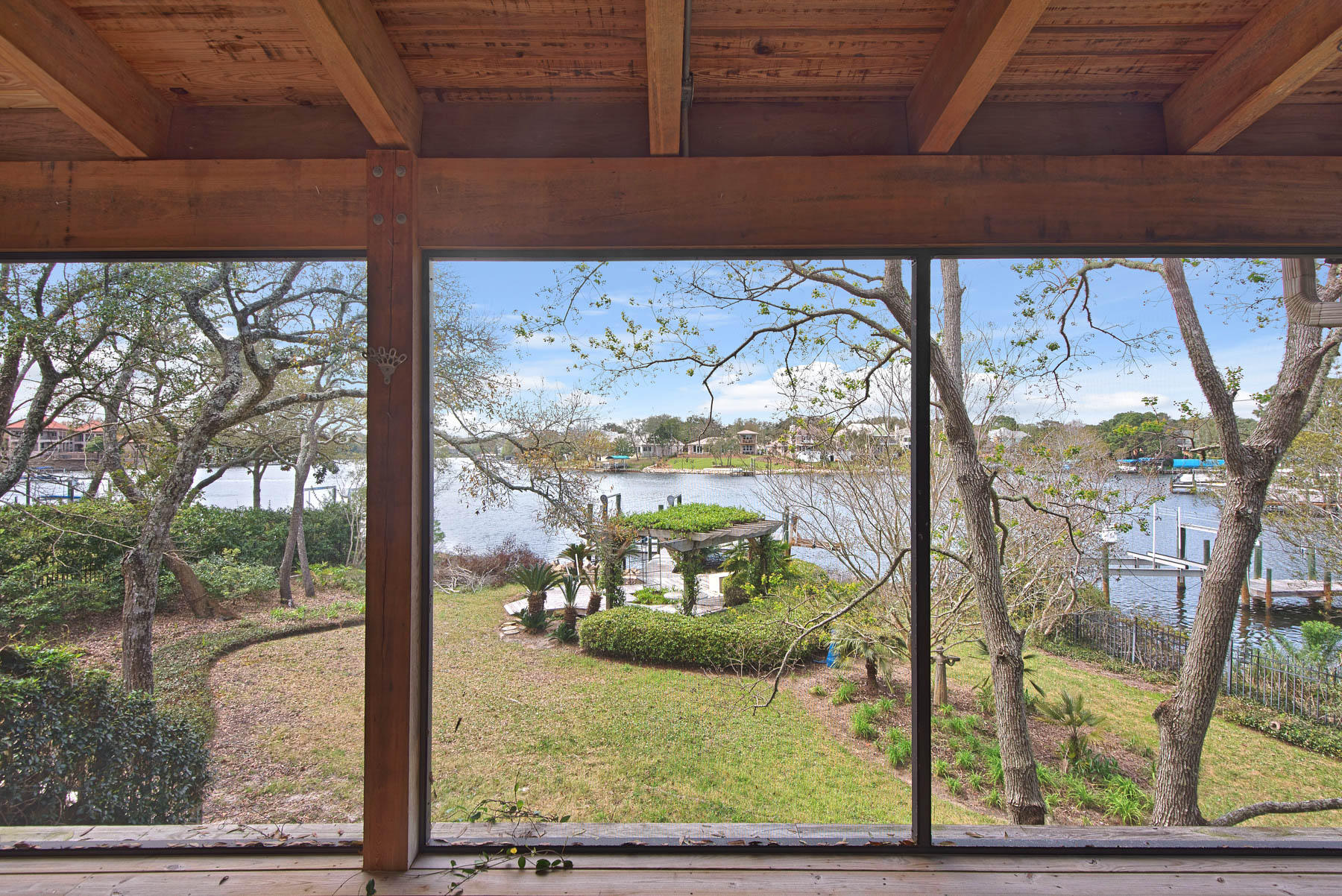 SHALIMAR POINTE S/D - Residential