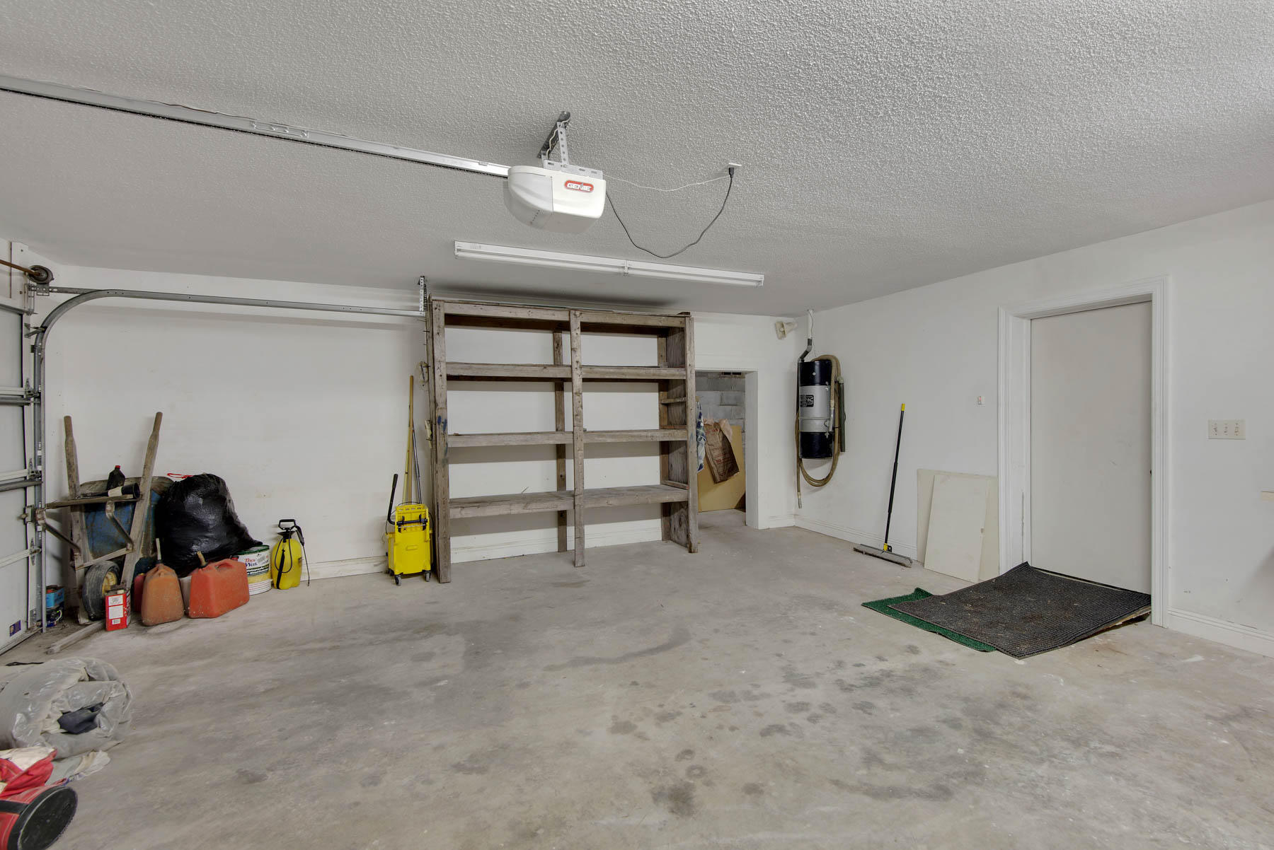 SHALIMAR POINTE S/D - Residential