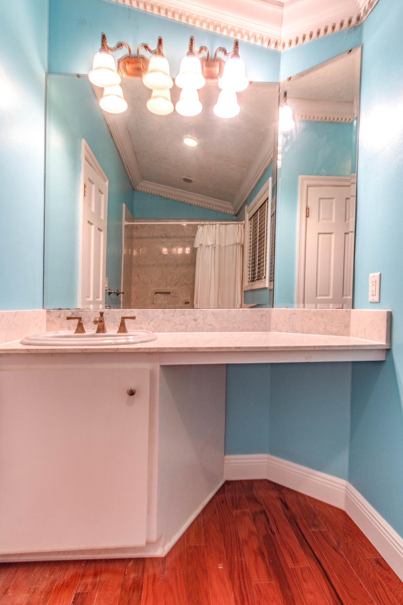 RIDGELAKE ESTATES - Residential