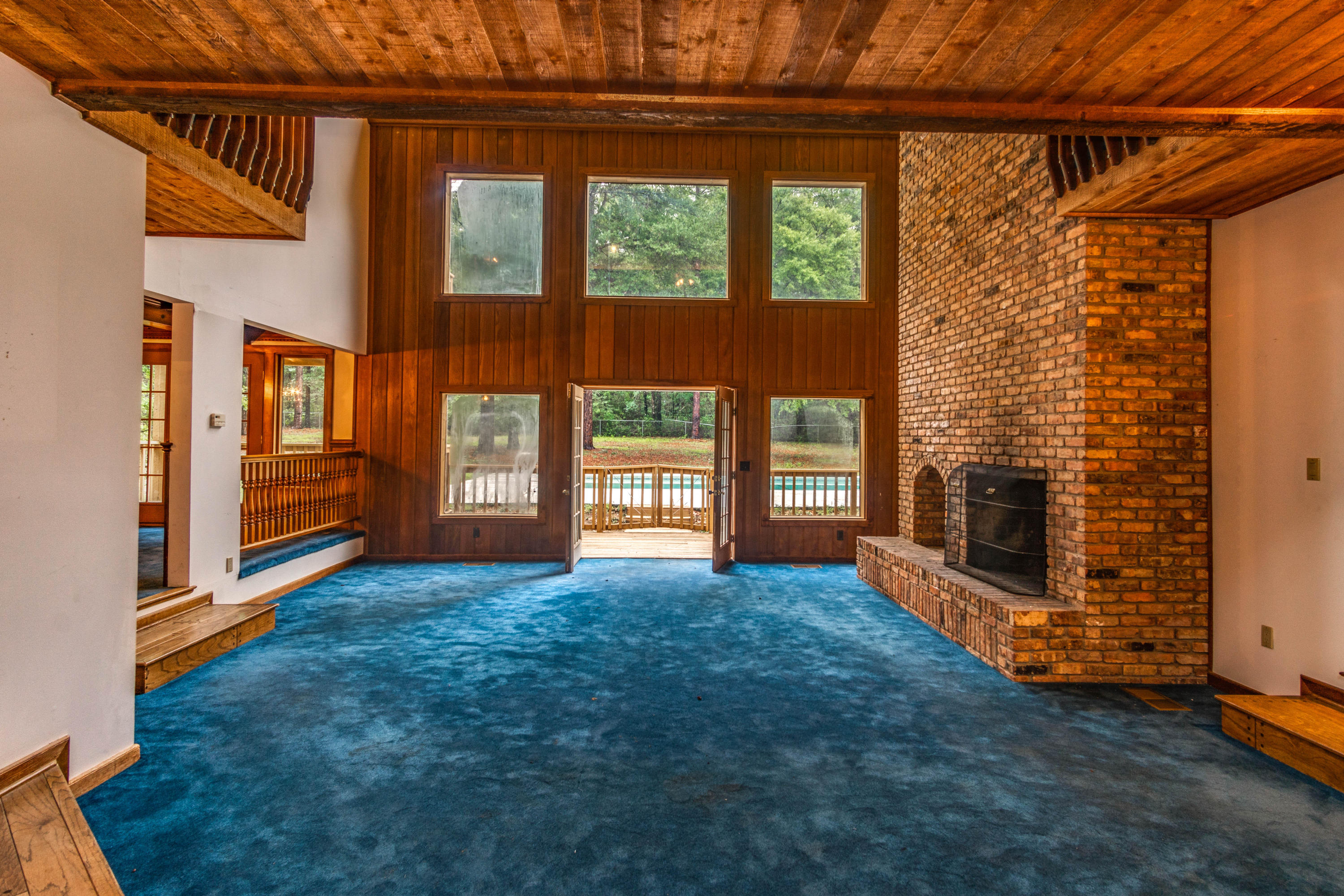 RIDGELAKE ESTATES - Residential