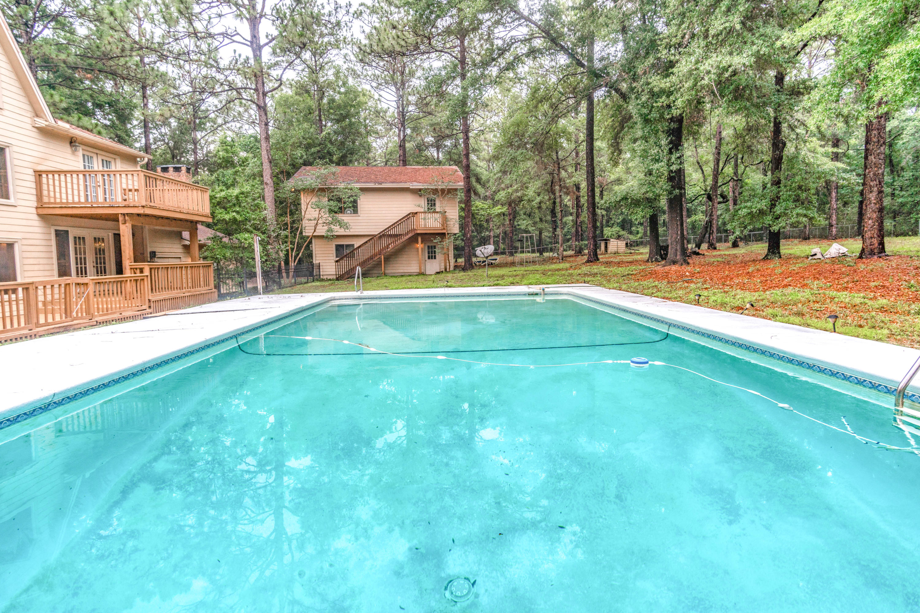 RIDGELAKE ESTATES - Residential