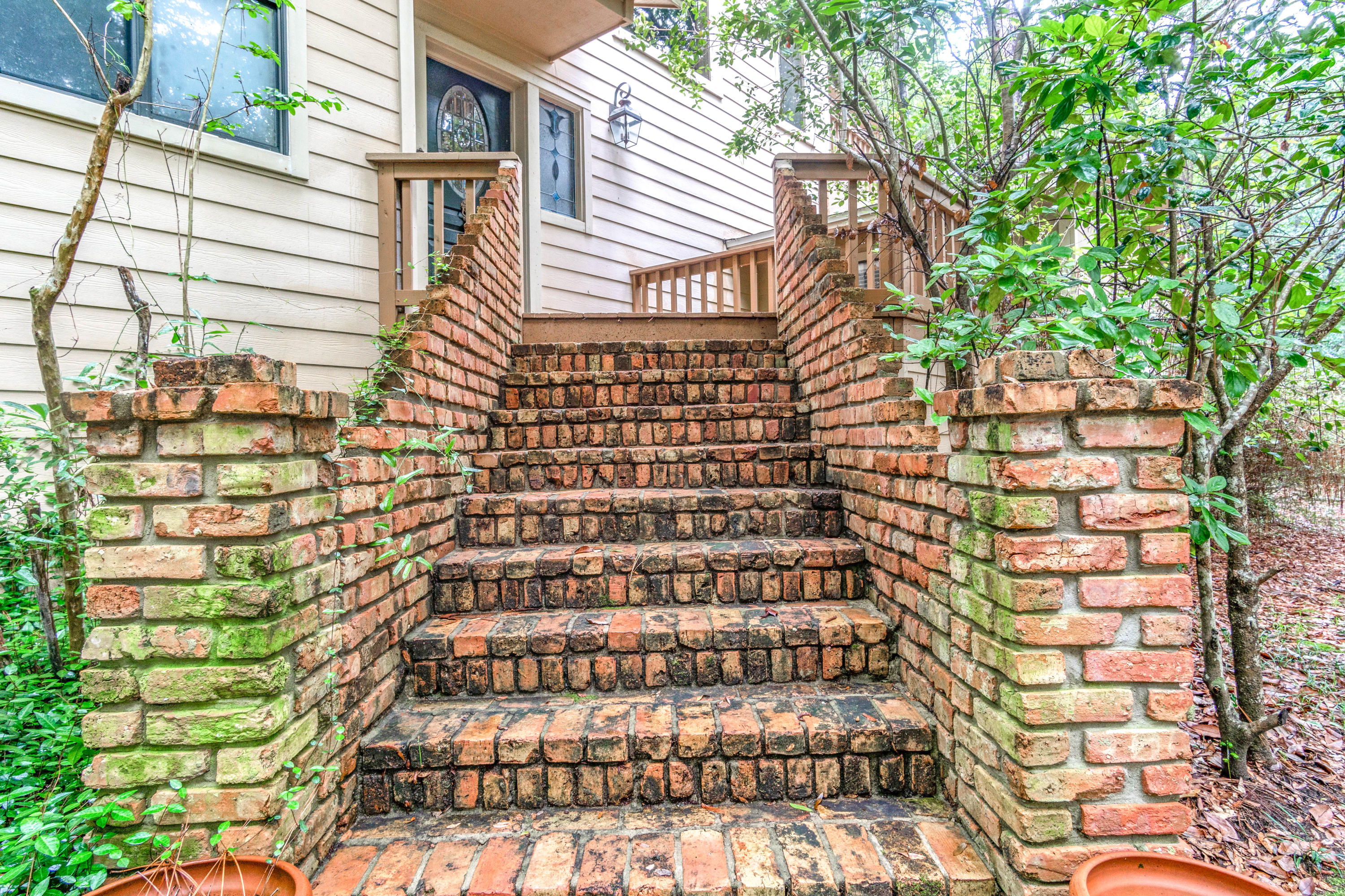 RIDGELAKE ESTATES - Residential