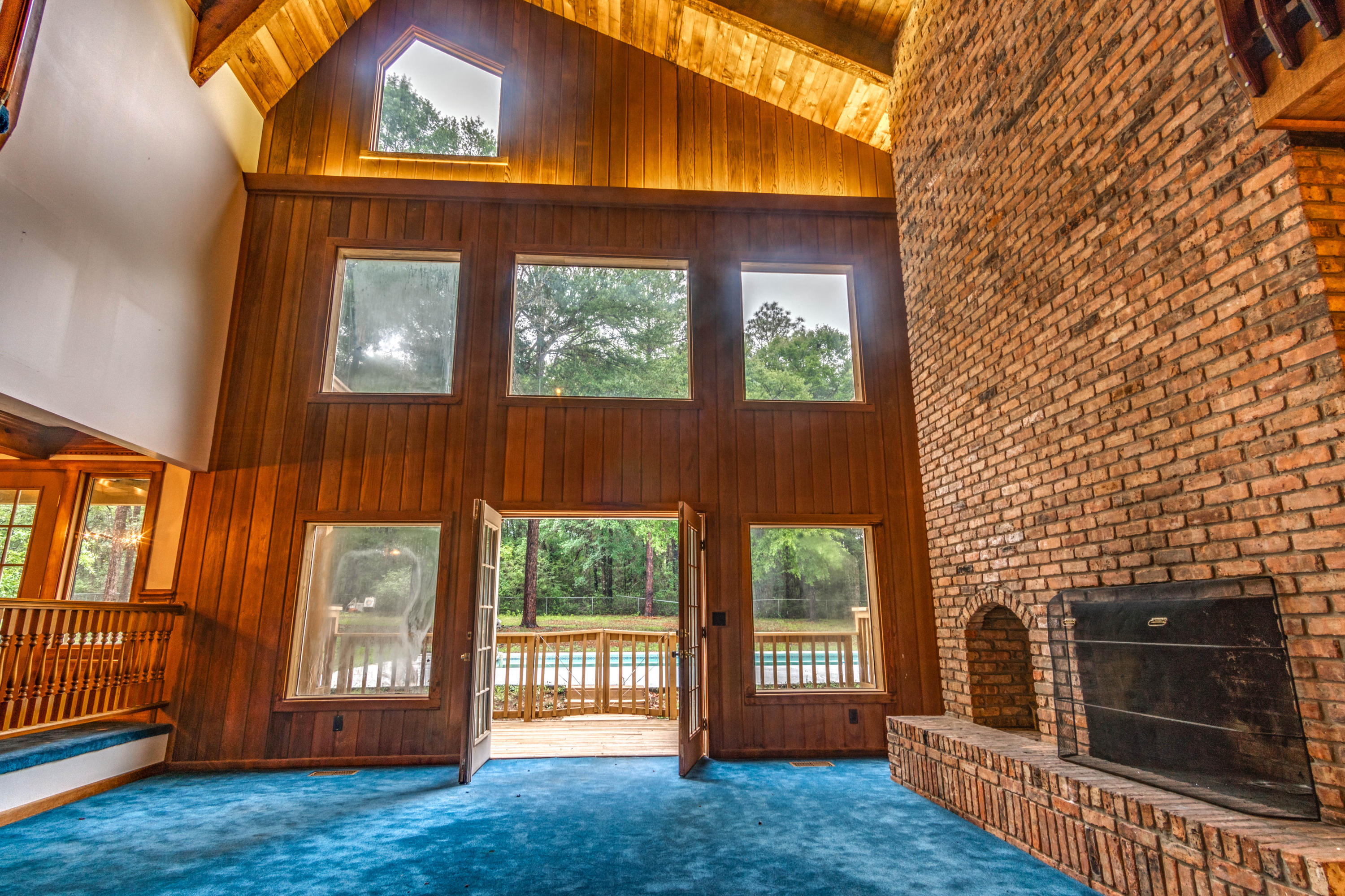 RIDGELAKE ESTATES - Residential