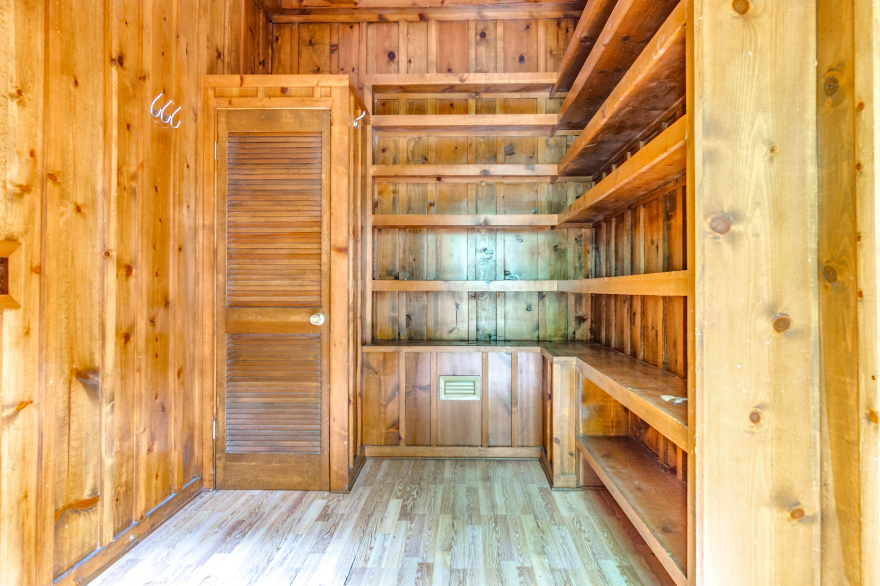 RIDGELAKE ESTATES - Residential