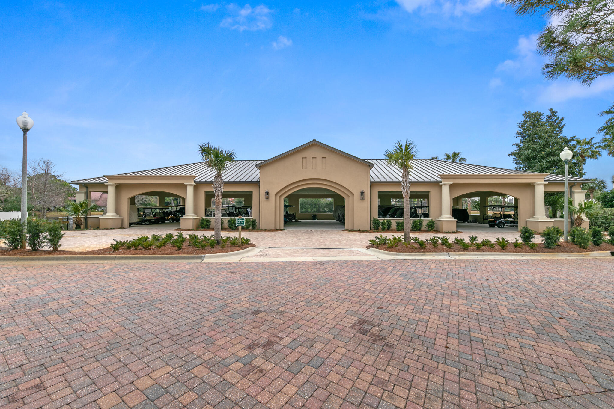 ONE BEACH CLUB DRIVE - Residential