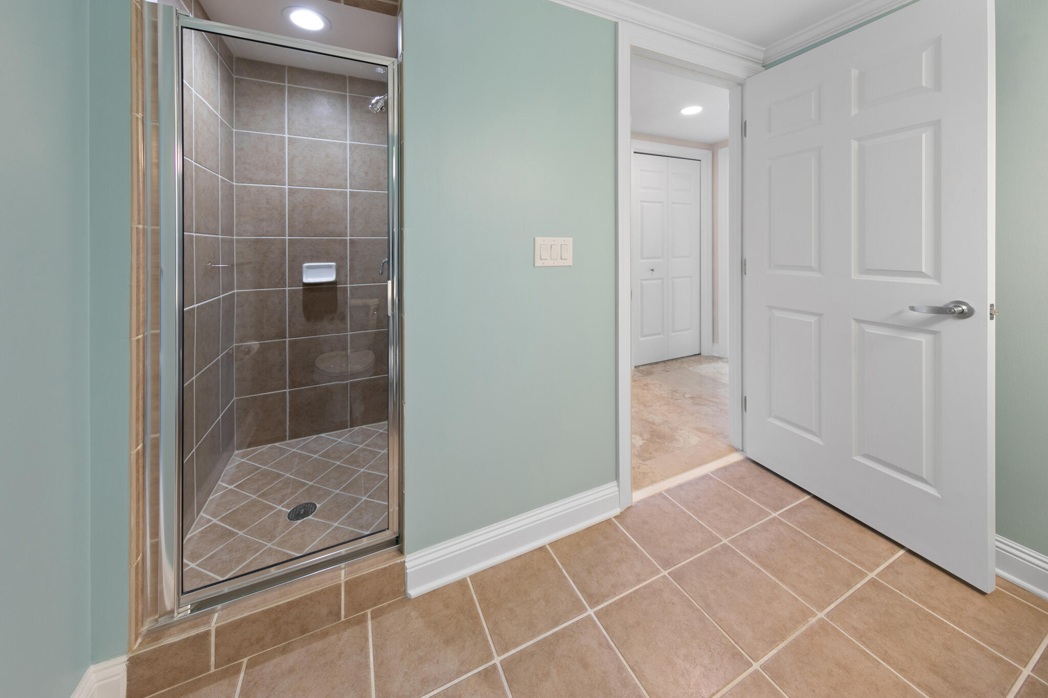 ONE BEACH CLUB DRIVE - Residential