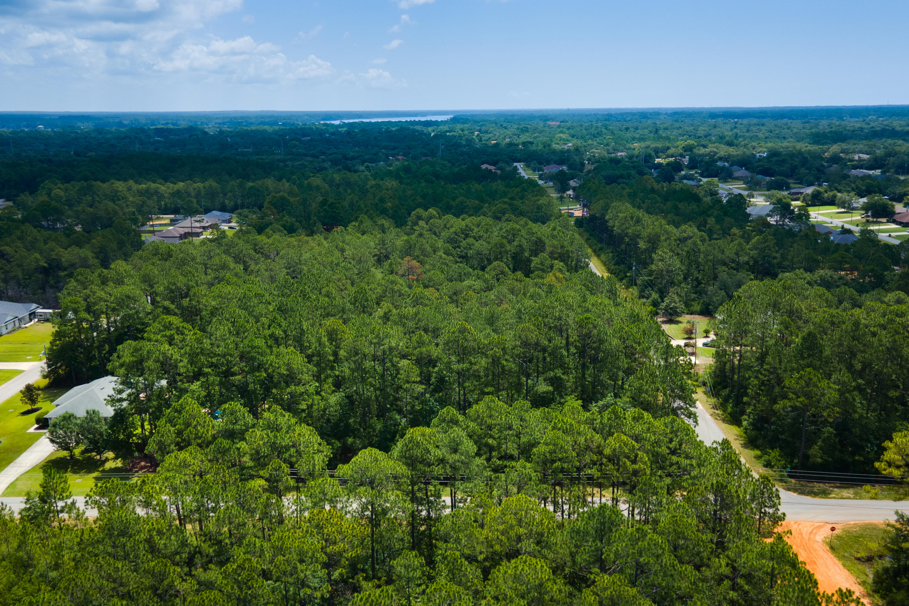 HOLLEY BY THE SEA - Land