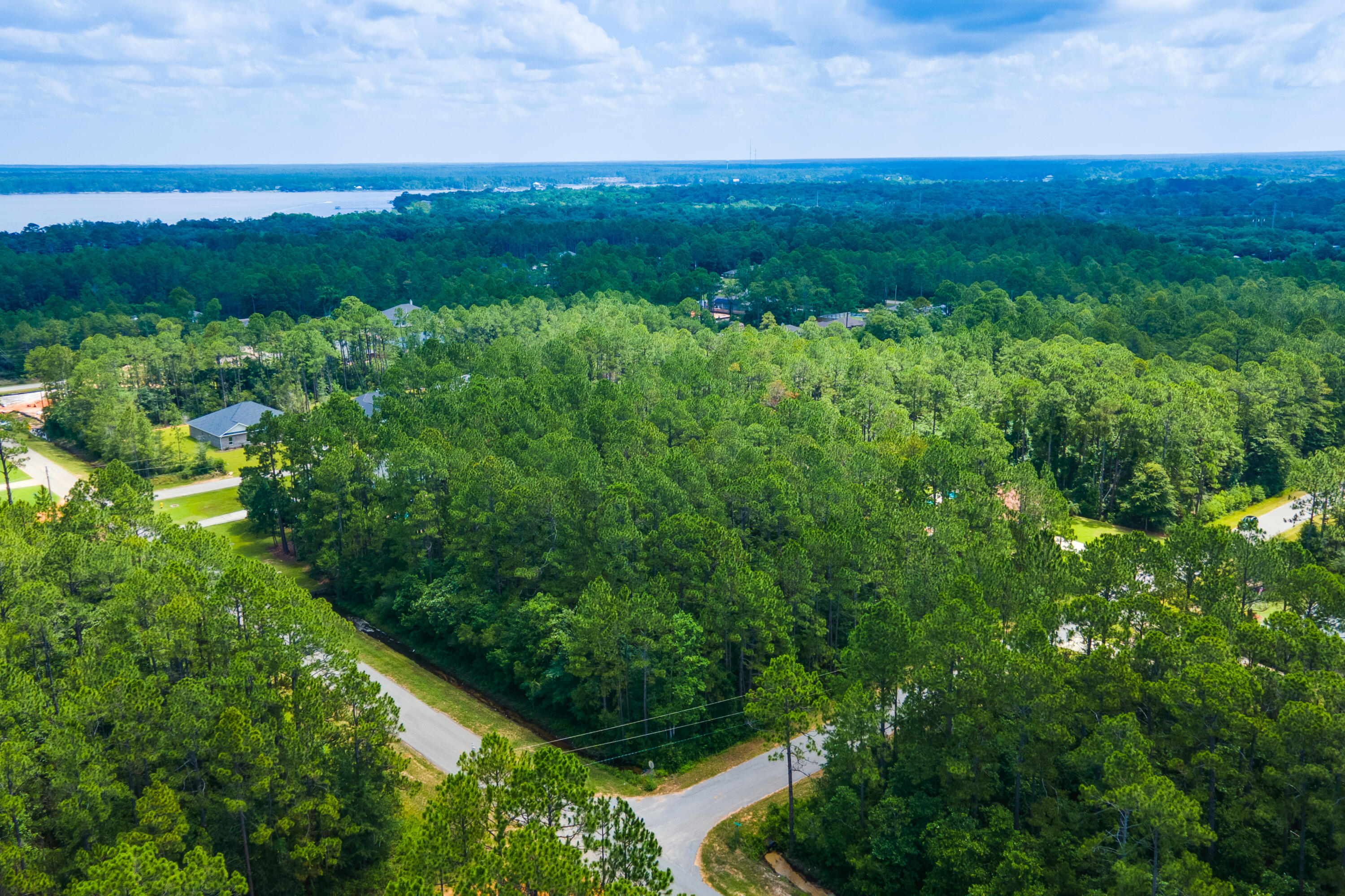 HOLLEY BY THE SEA - Land