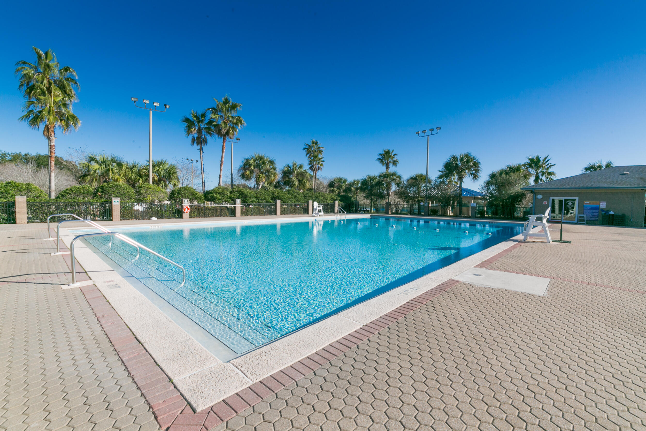 HOLLEY BY THE SEA - Land