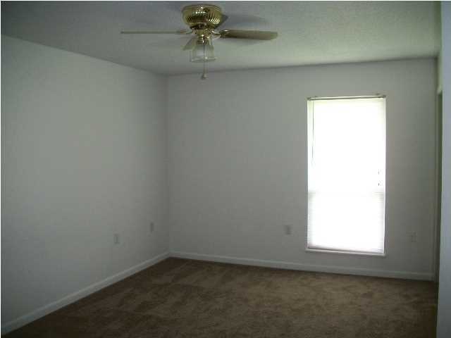 PINE MEADOWS - Residential Lease