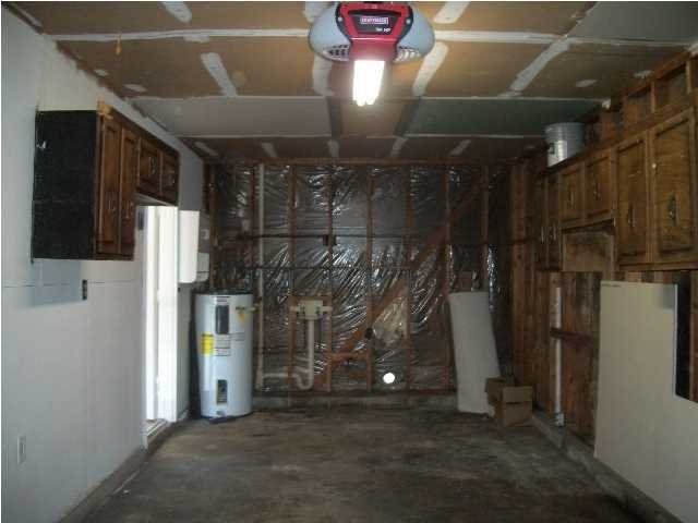 PINE MEADOWS - Residential Lease