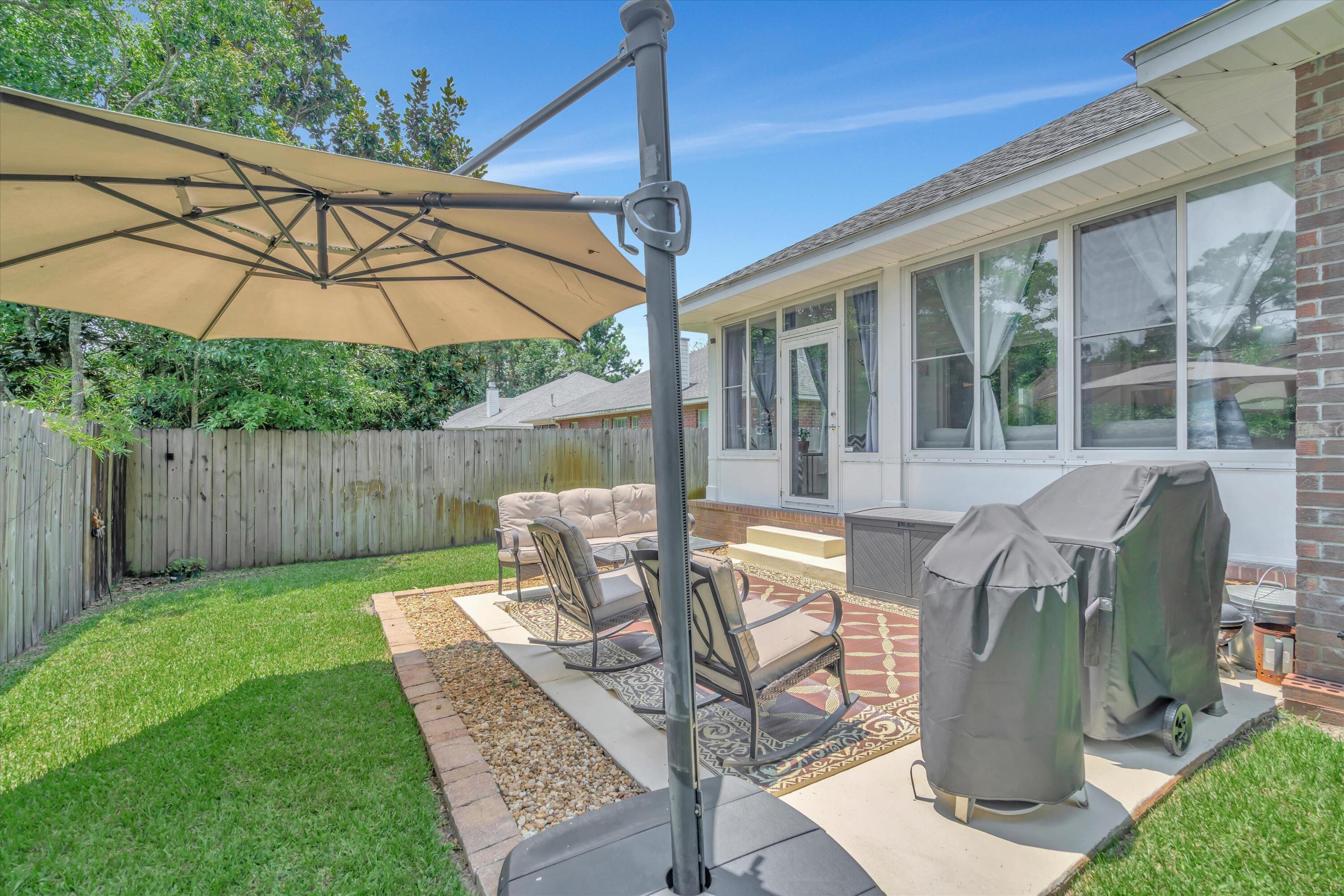 SOUND HAMMOCK - Residential