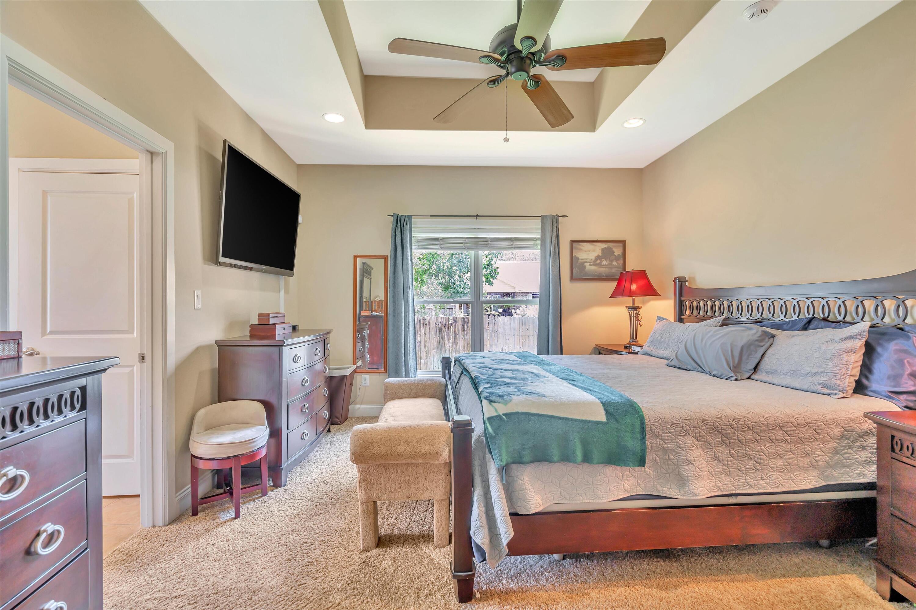 SOUND HAMMOCK - Residential