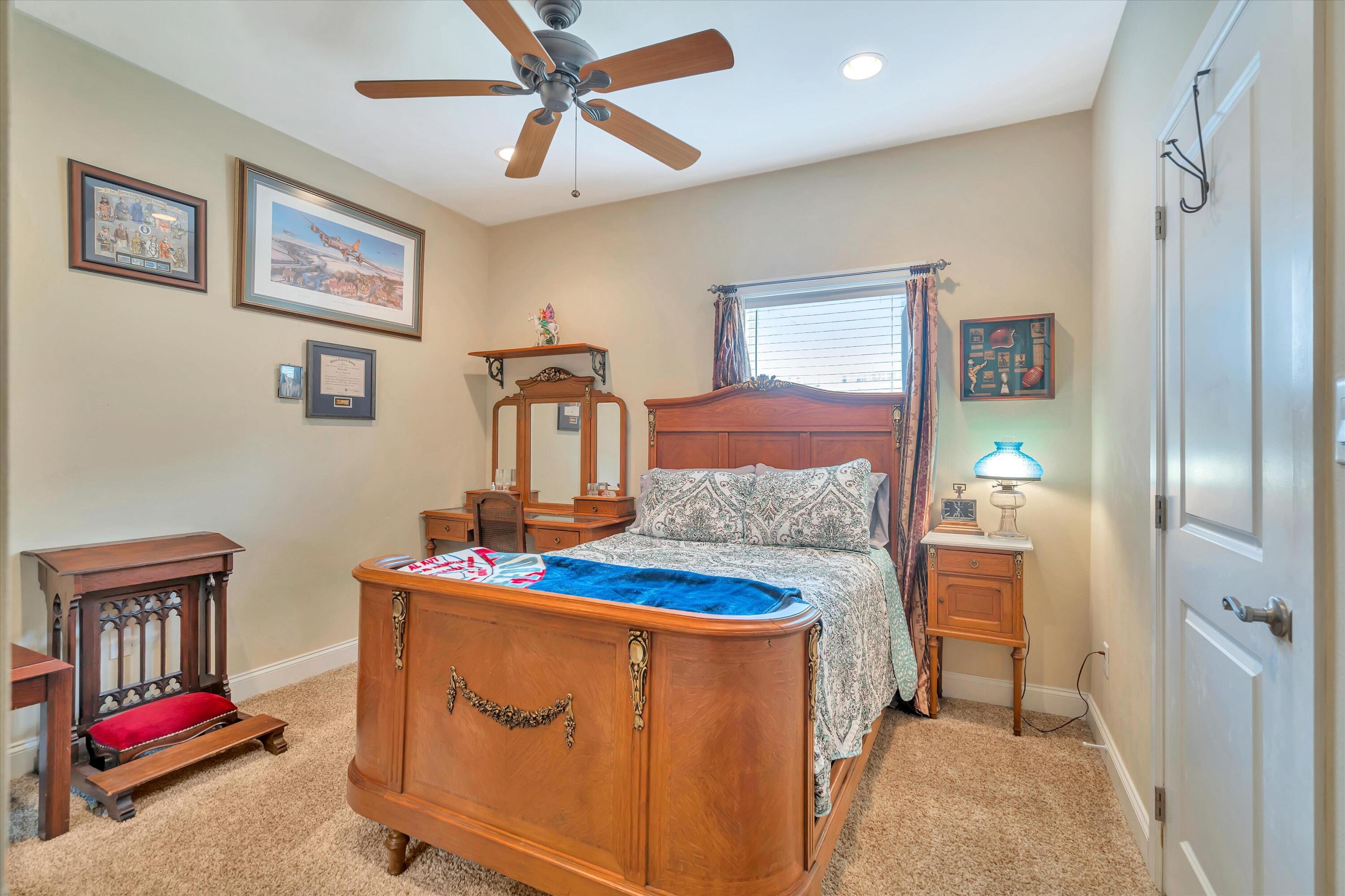 SOUND HAMMOCK - Residential