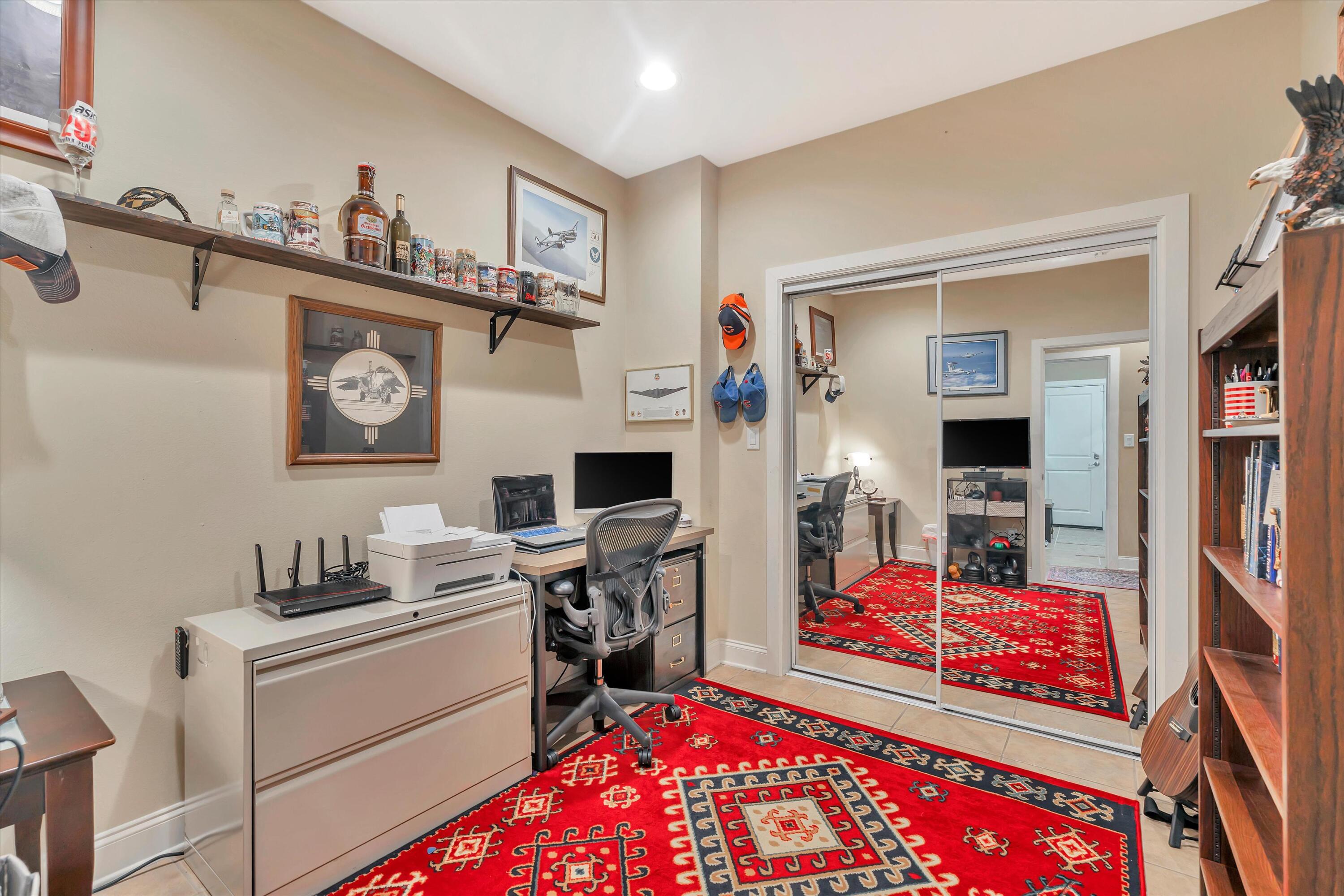 SOUND HAMMOCK - Residential