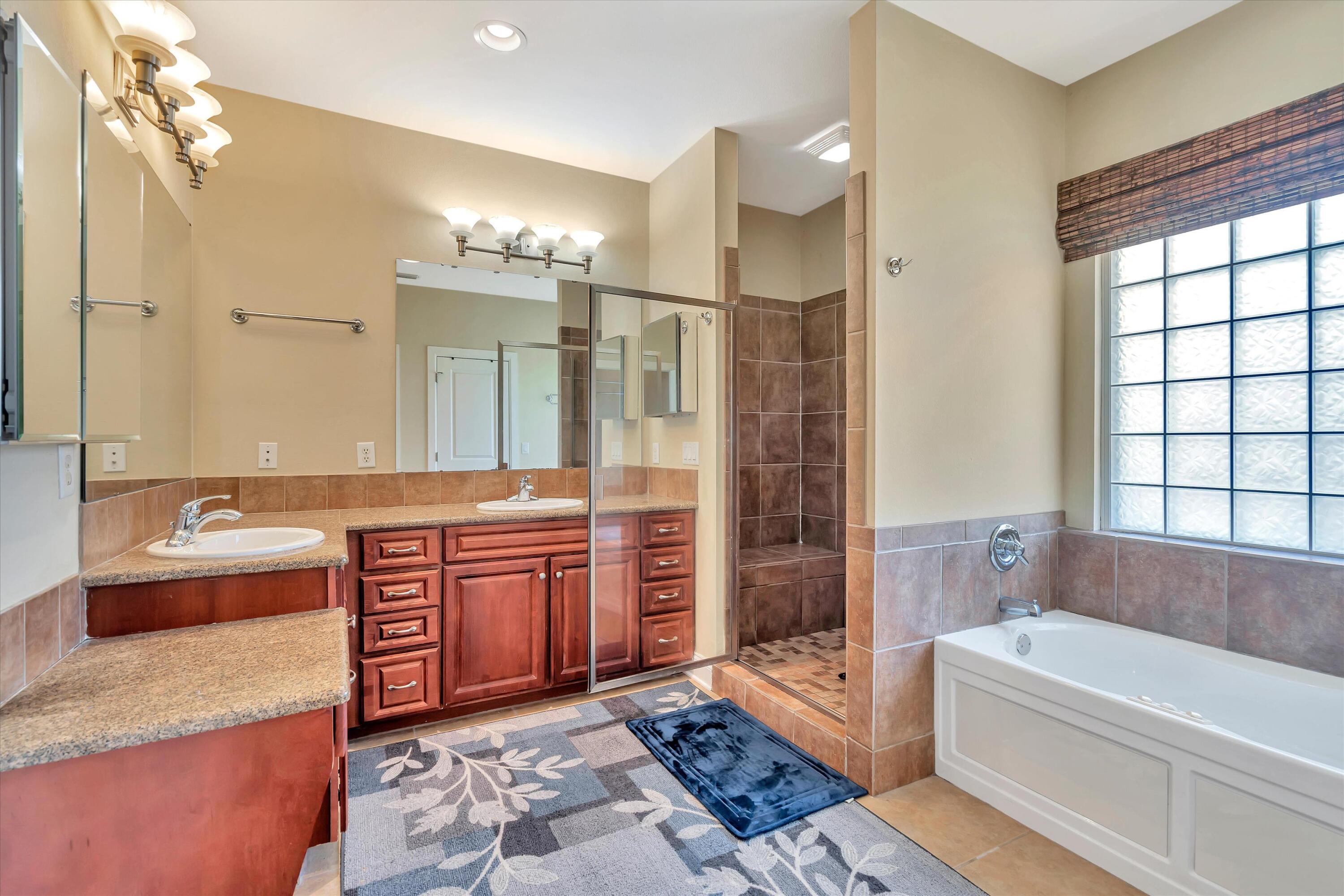 SOUND HAMMOCK - Residential