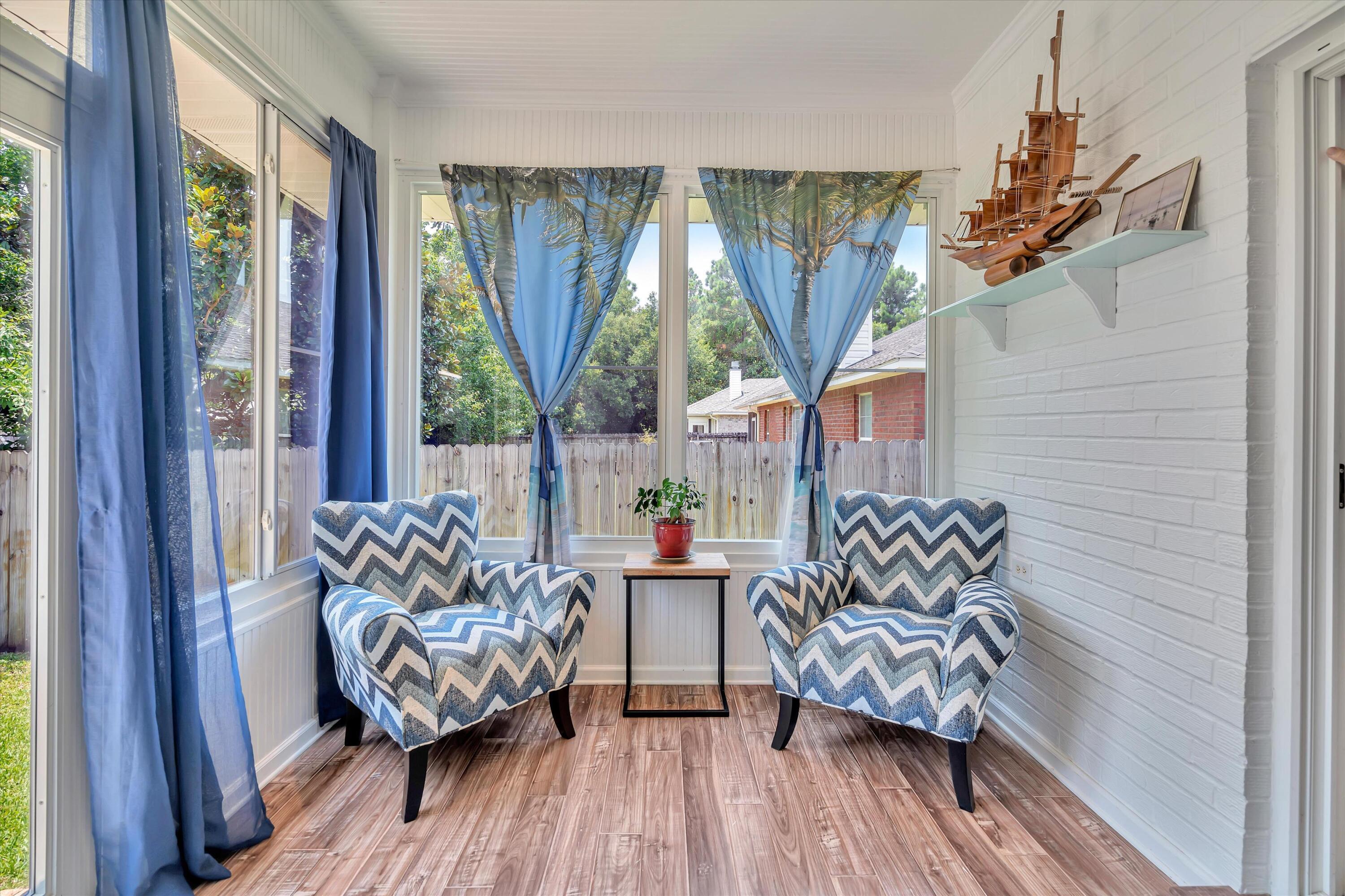 SOUND HAMMOCK - Residential