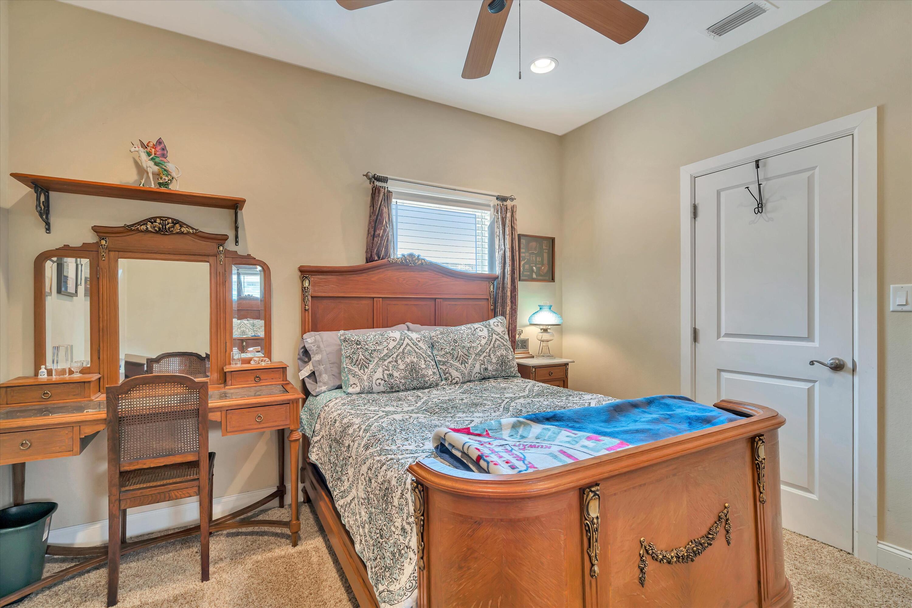 SOUND HAMMOCK - Residential