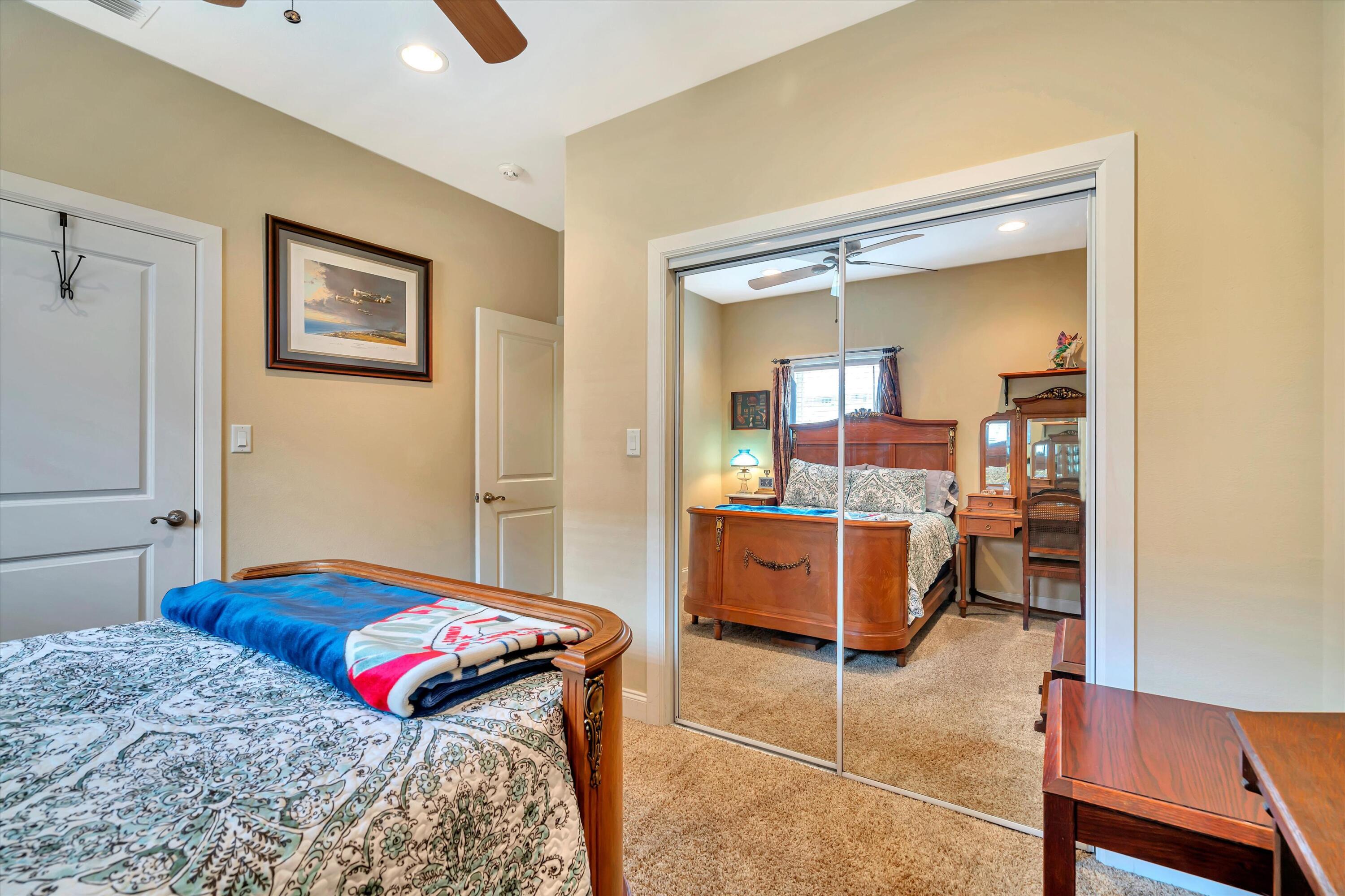 SOUND HAMMOCK - Residential