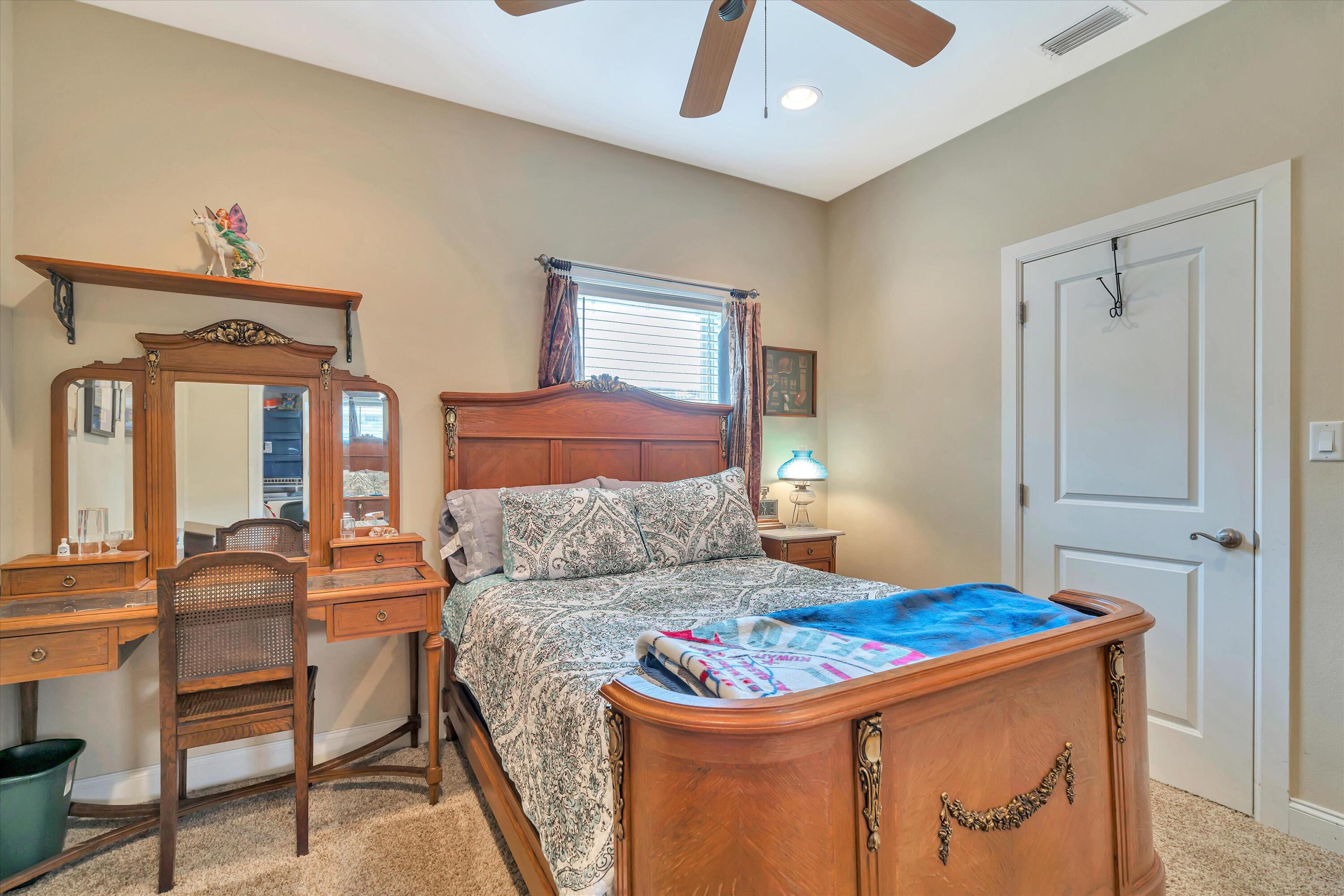 SOUND HAMMOCK - Residential