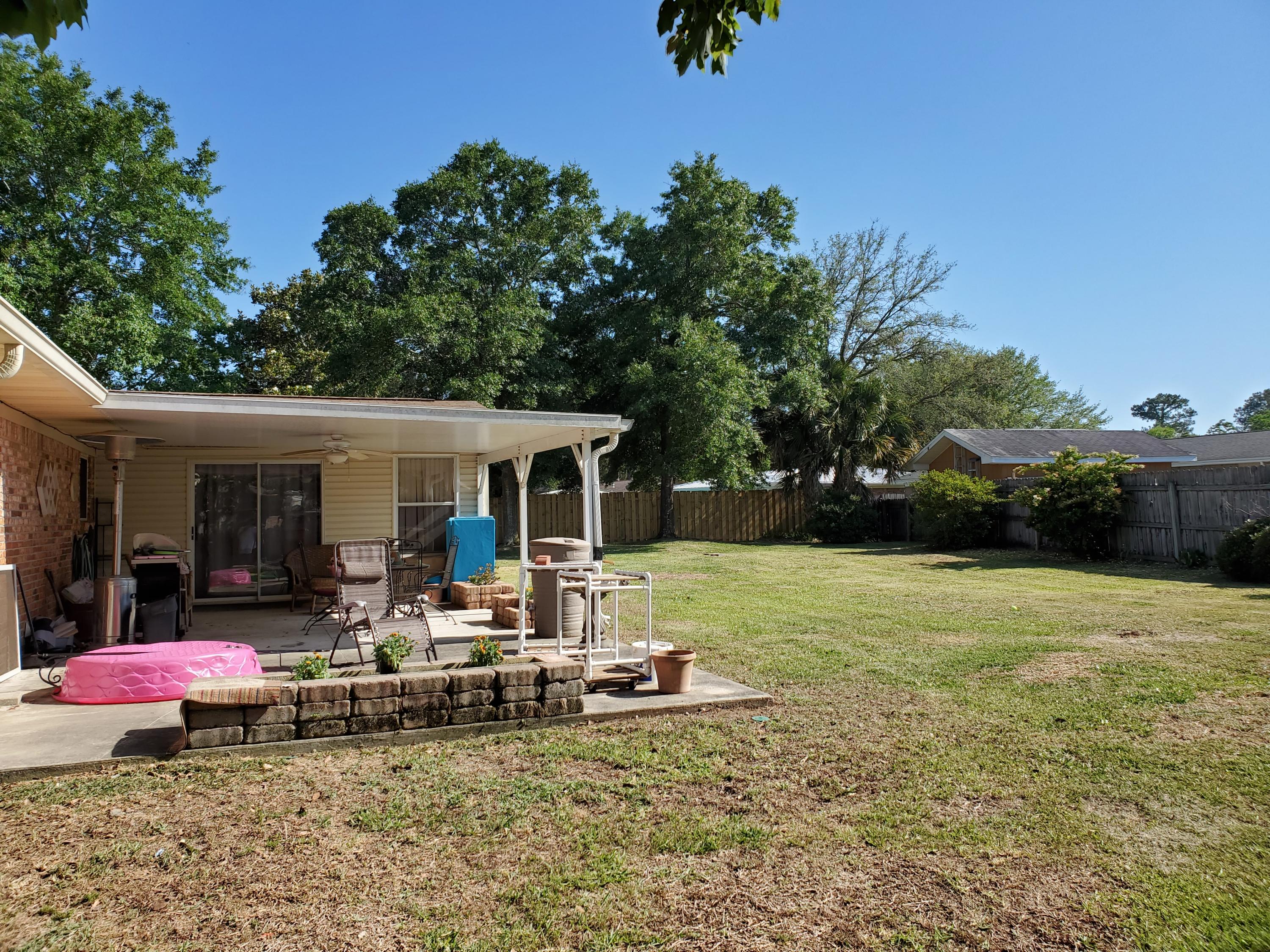 PINEDALE 1ST ADDN - Residential