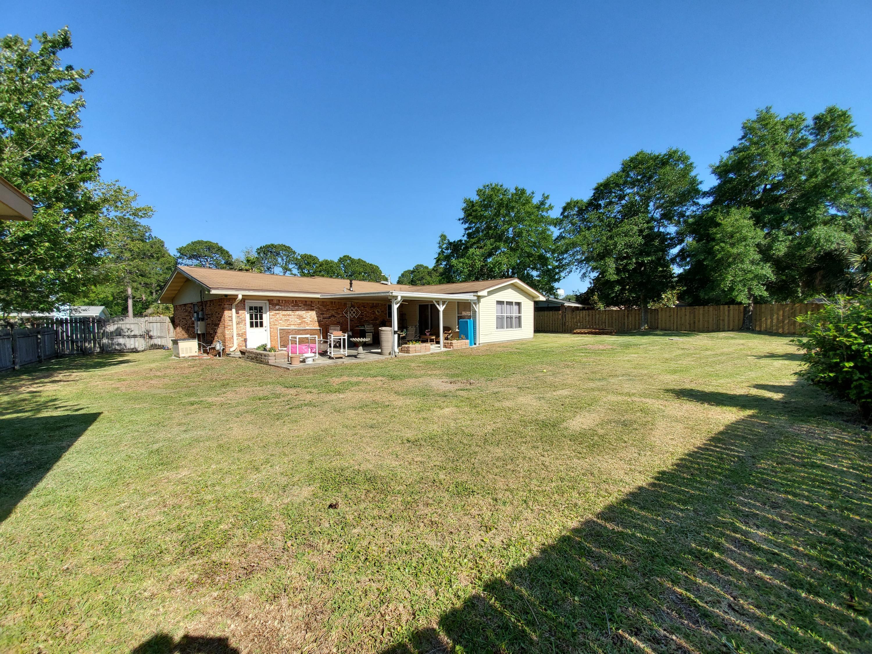 PINEDALE 1ST ADDN - Residential
