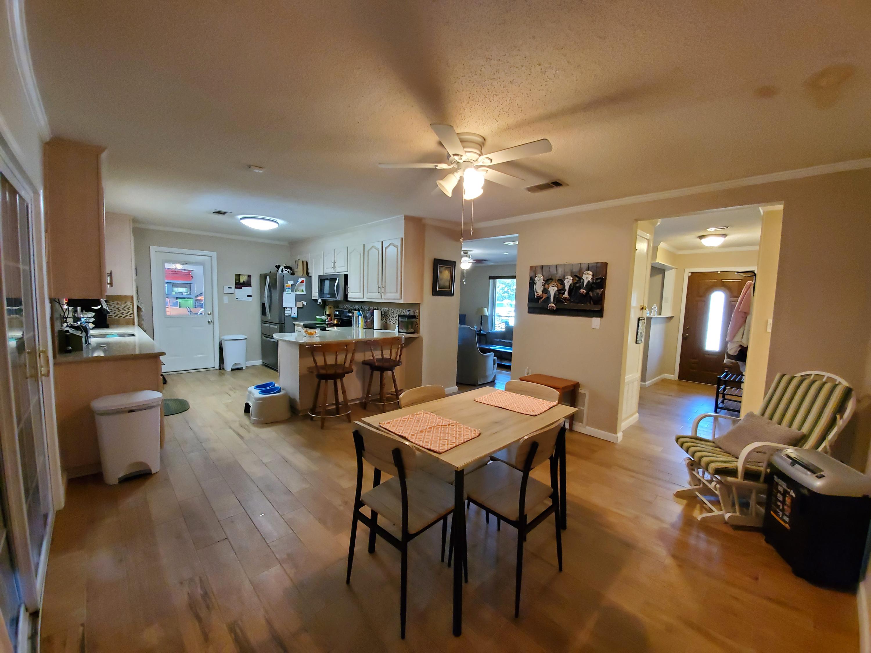 PINEDALE 1ST ADDN - Residential