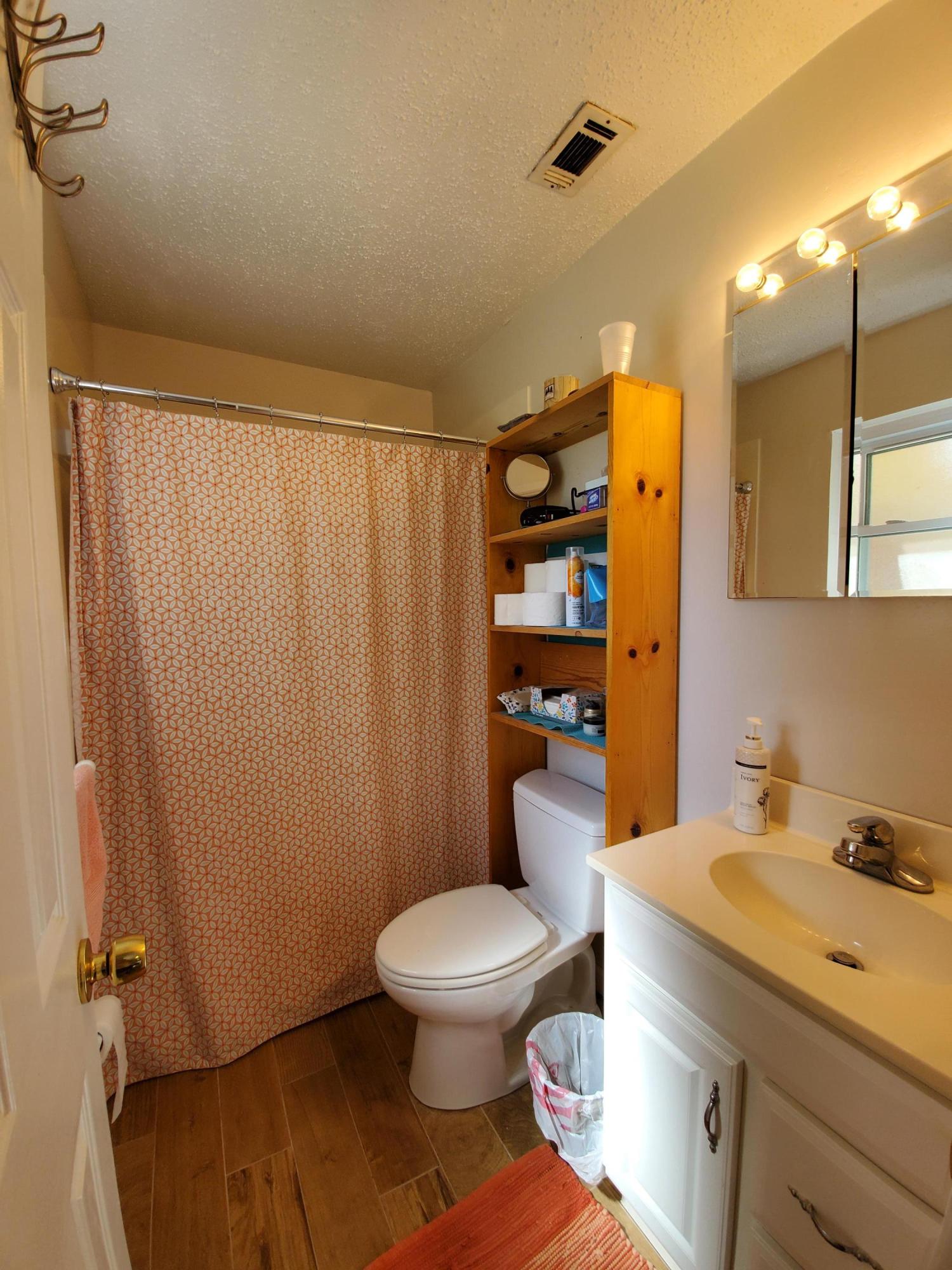 PINEDALE 1ST ADDN - Residential