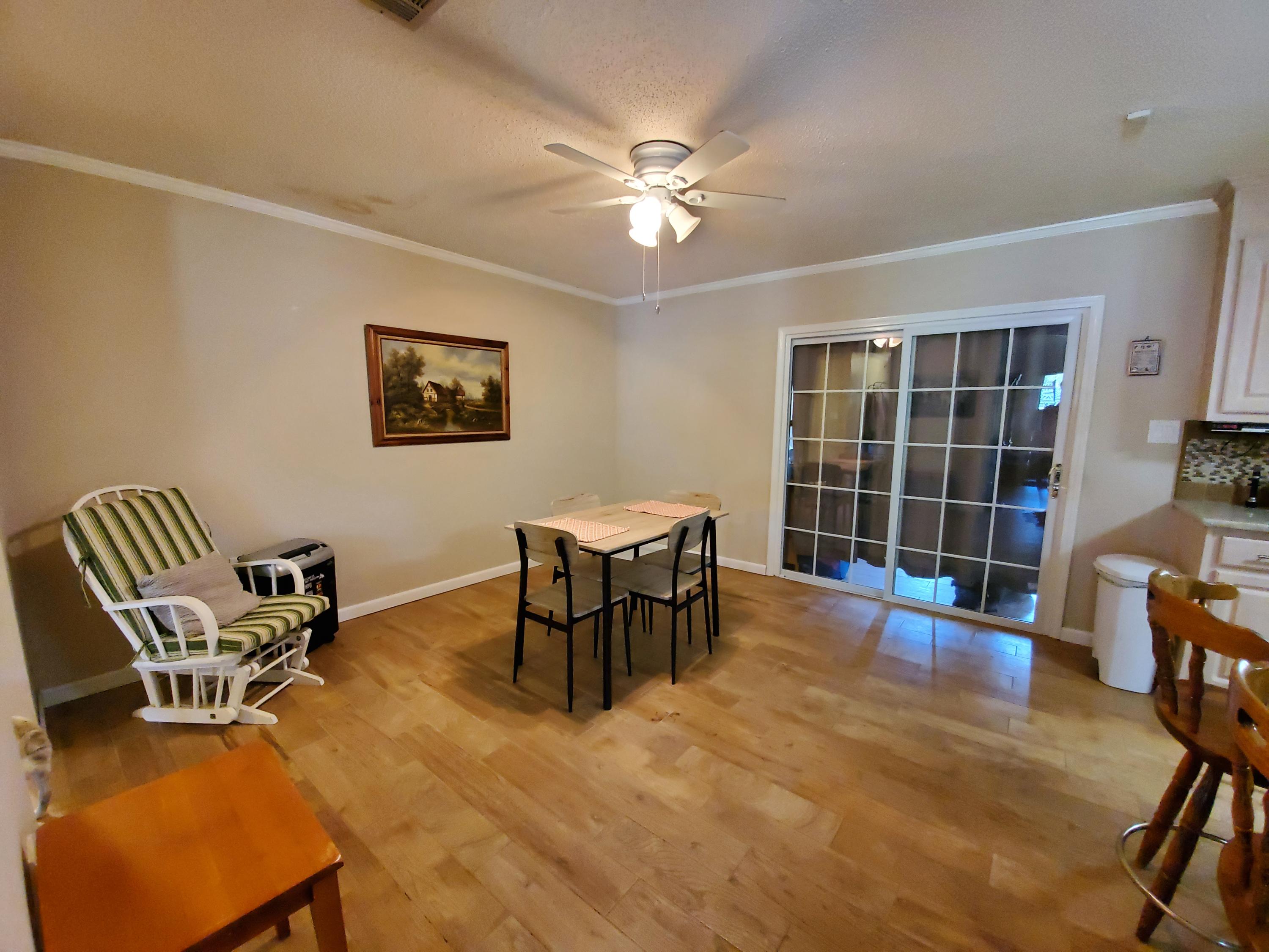 PINEDALE 1ST ADDN - Residential