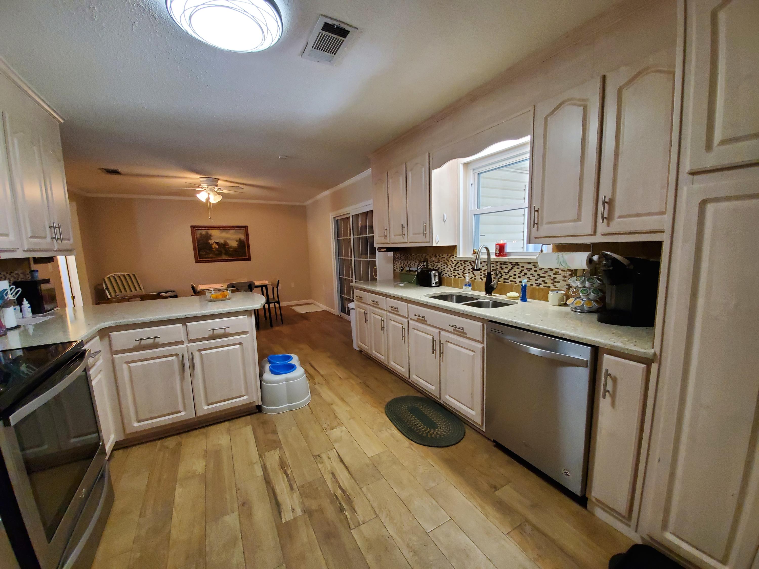 PINEDALE 1ST ADDN - Residential