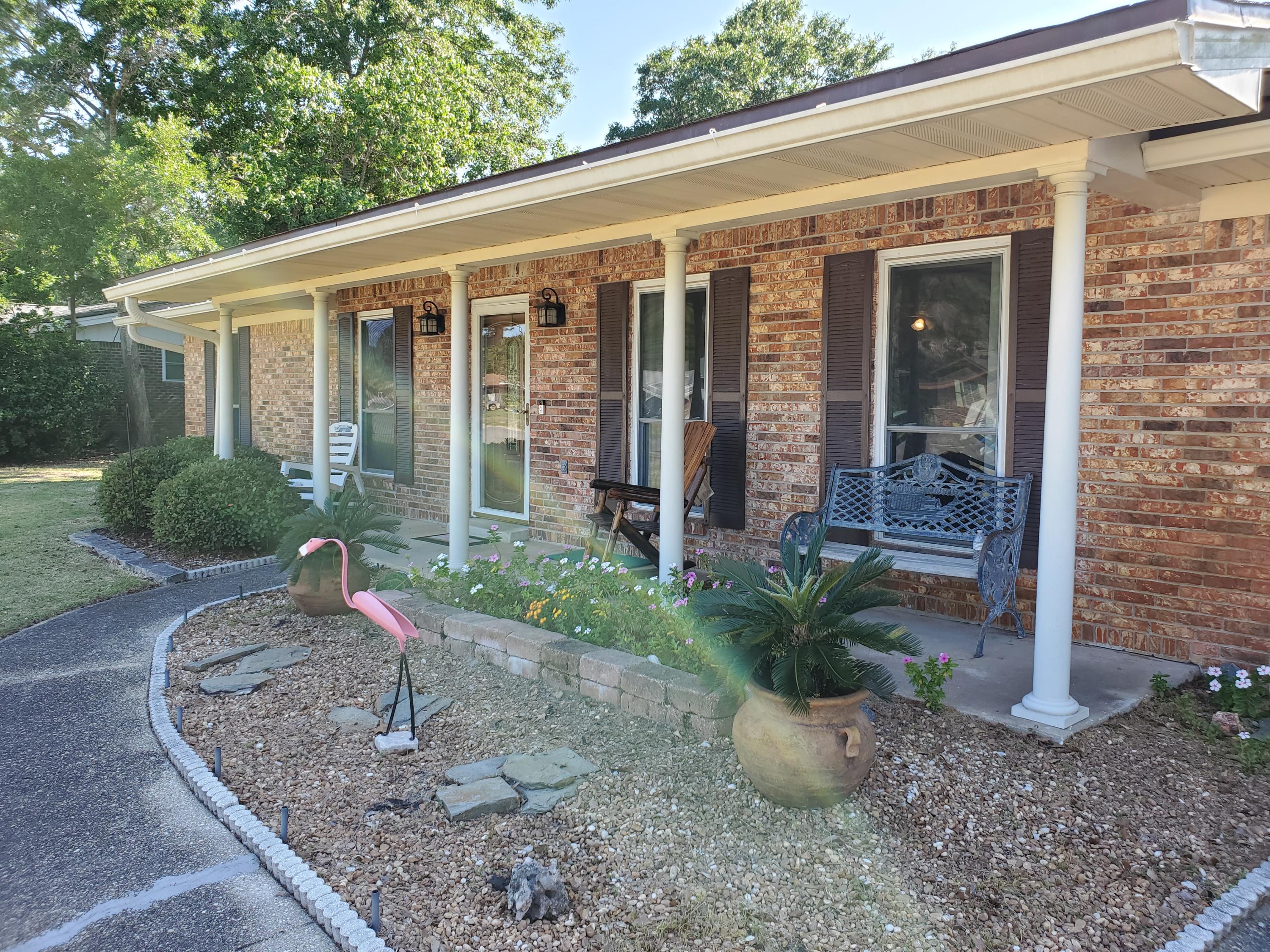 PINEDALE 1ST ADDN - Residential