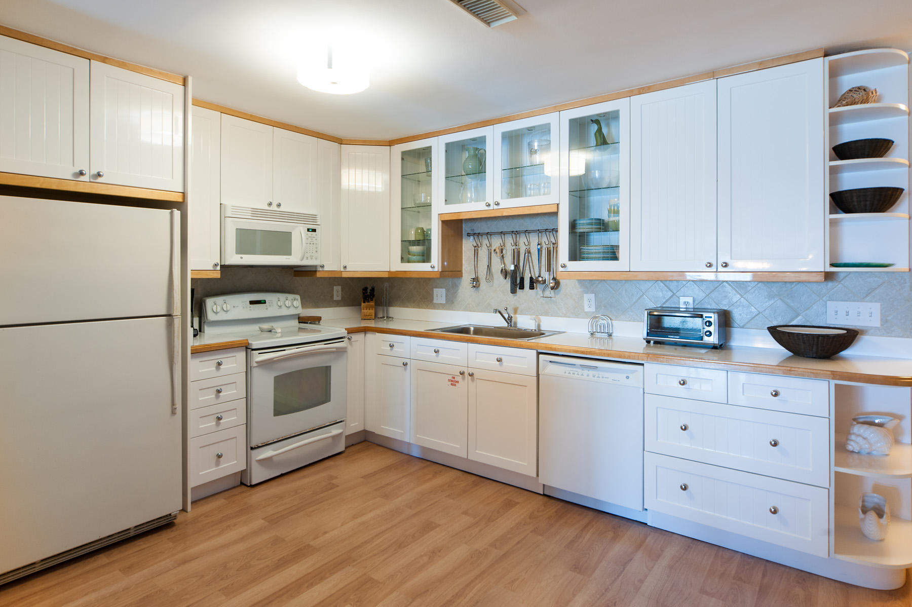 SEAGROVE DUNE VILLAS PH 1 - Residential