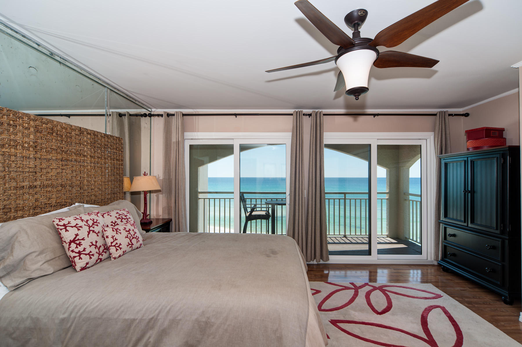 SEAGROVE DUNE VILLAS PH 1 - Residential