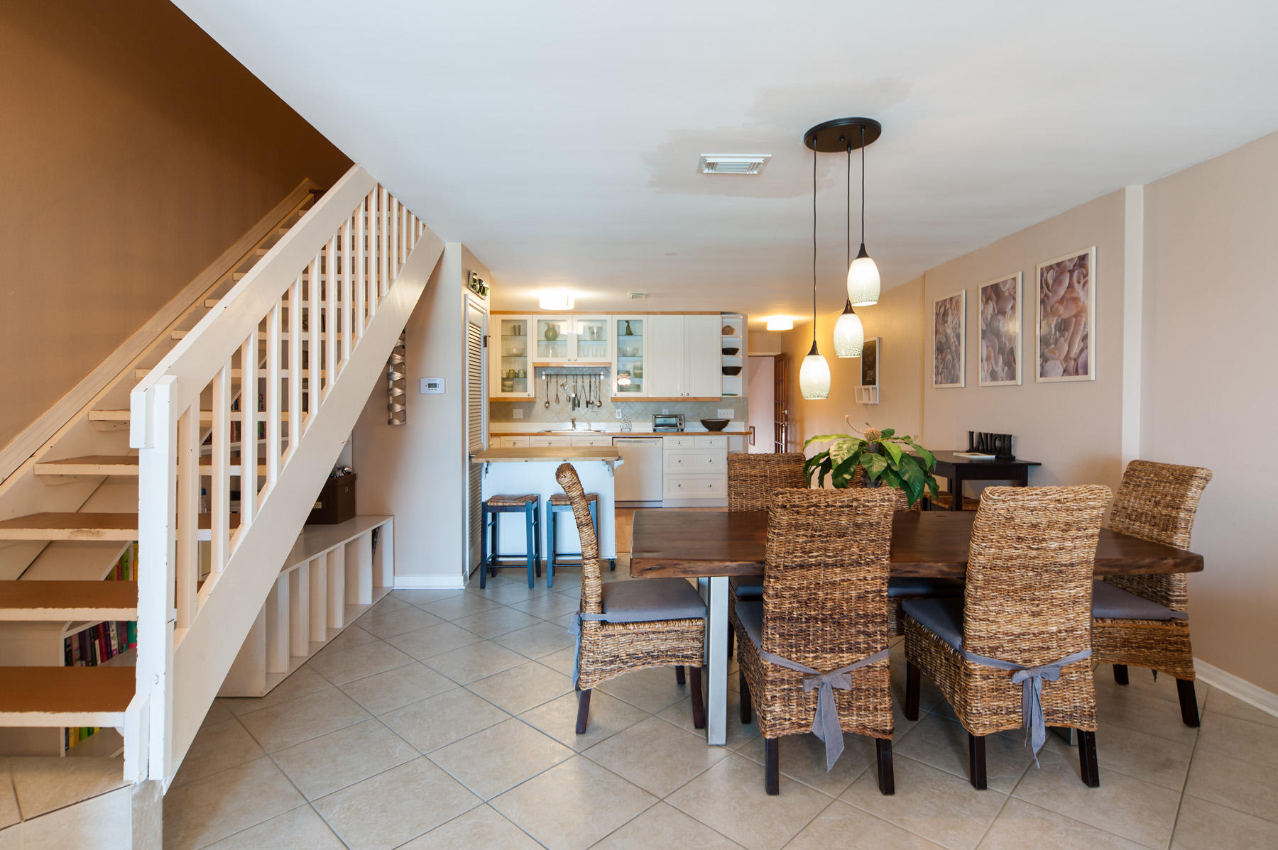 SEAGROVE DUNE VILLAS PH 1 - Residential