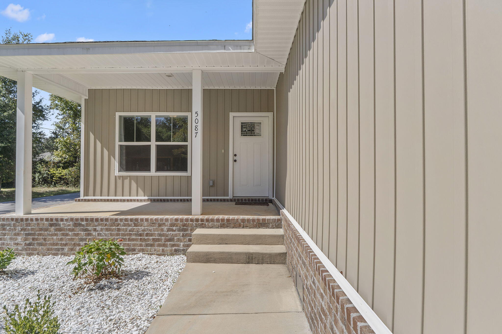 AVALON BEACH - Residential
