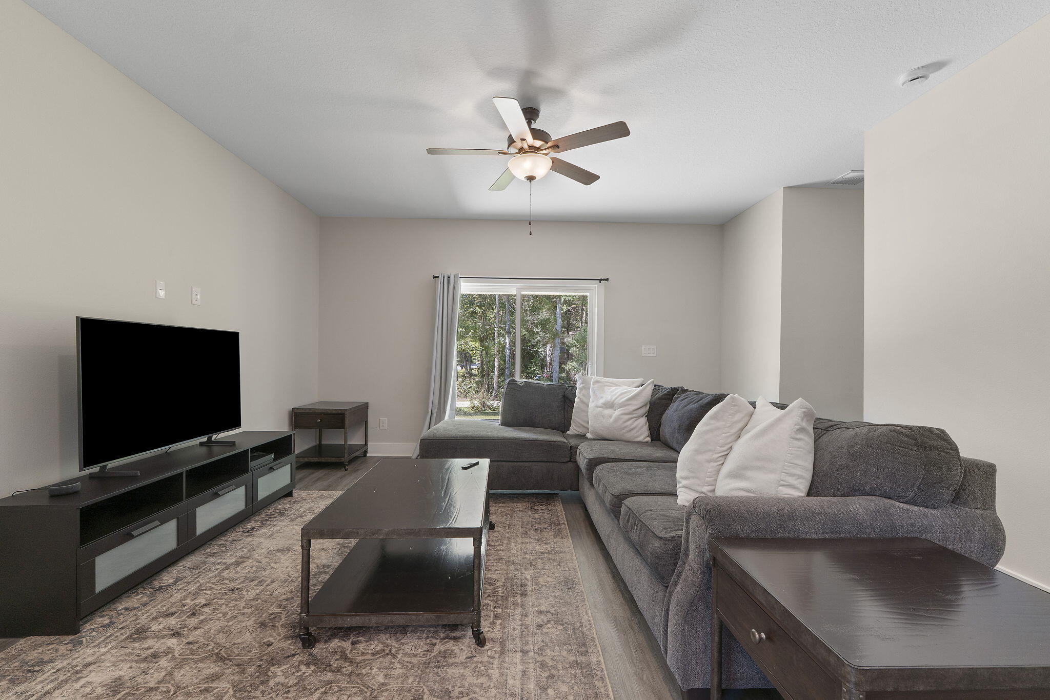 AVALON BEACH - Residential