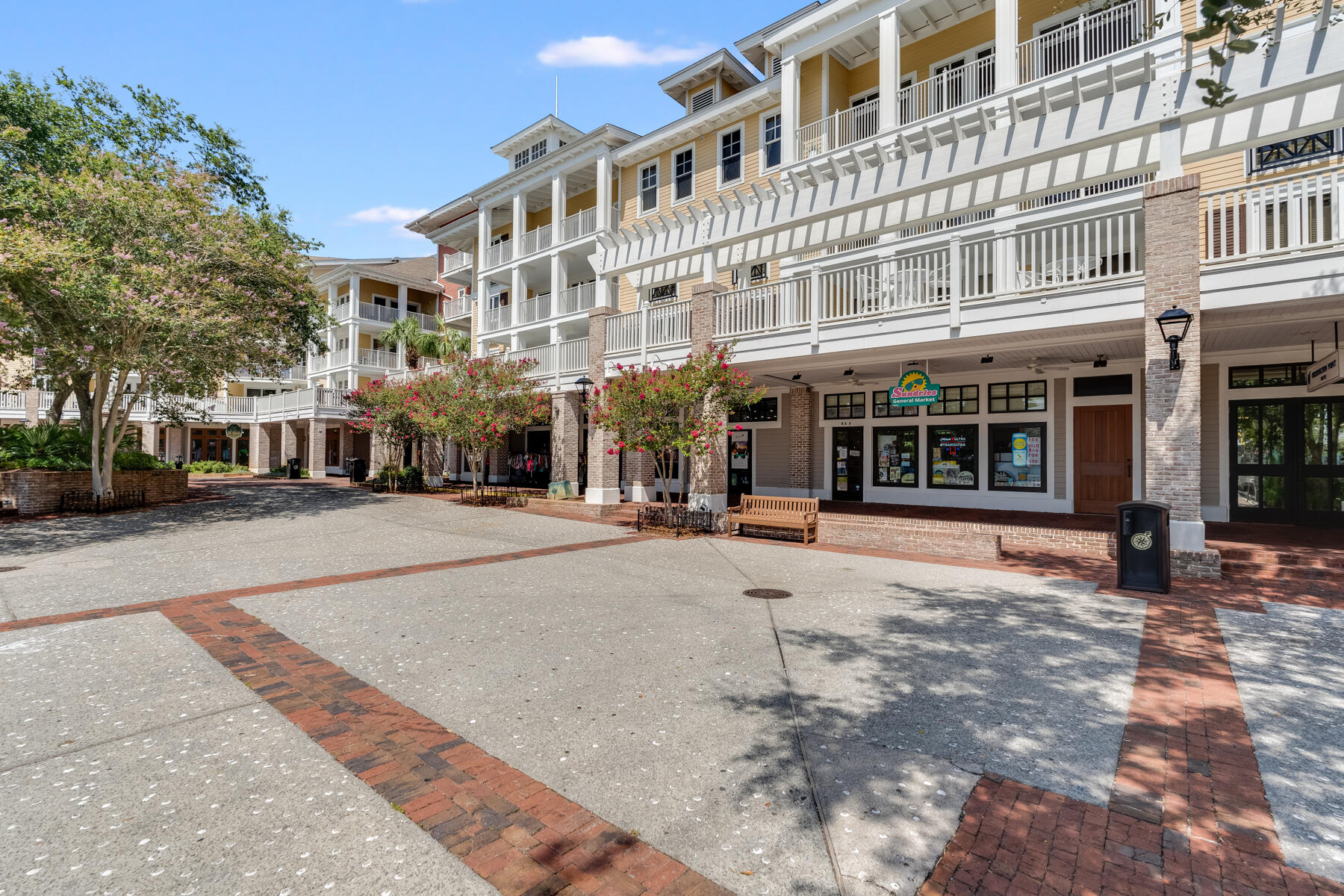 BAYOU VILLAGE CONDO PH 1 - Residential