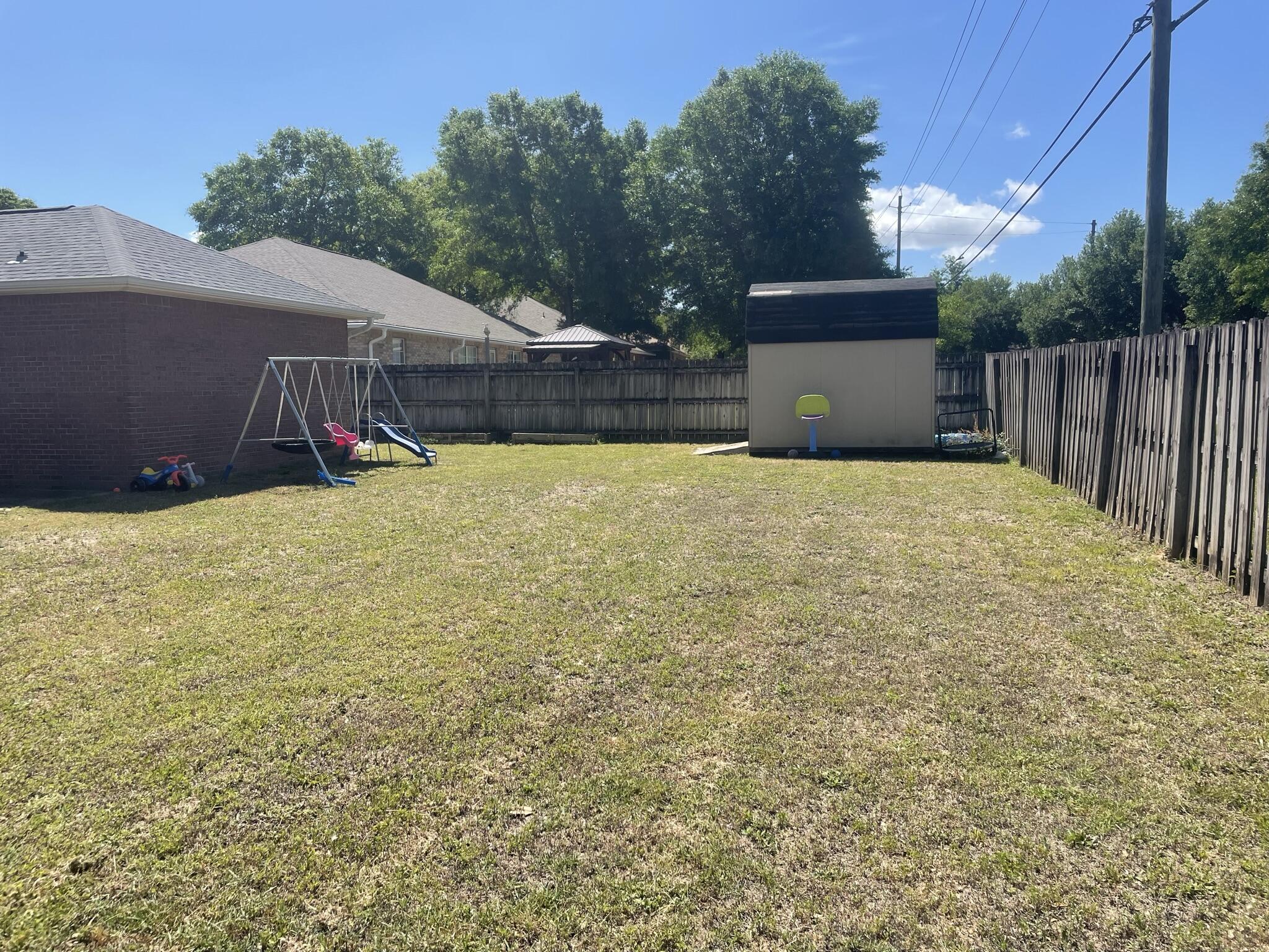 OLD BETHEL ESTATES PH I - Residential Lease