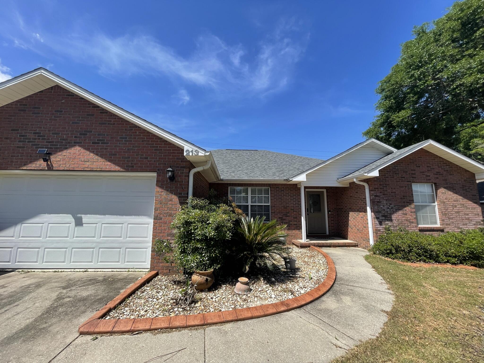 OLD BETHEL ESTATES PH I - Residential Lease