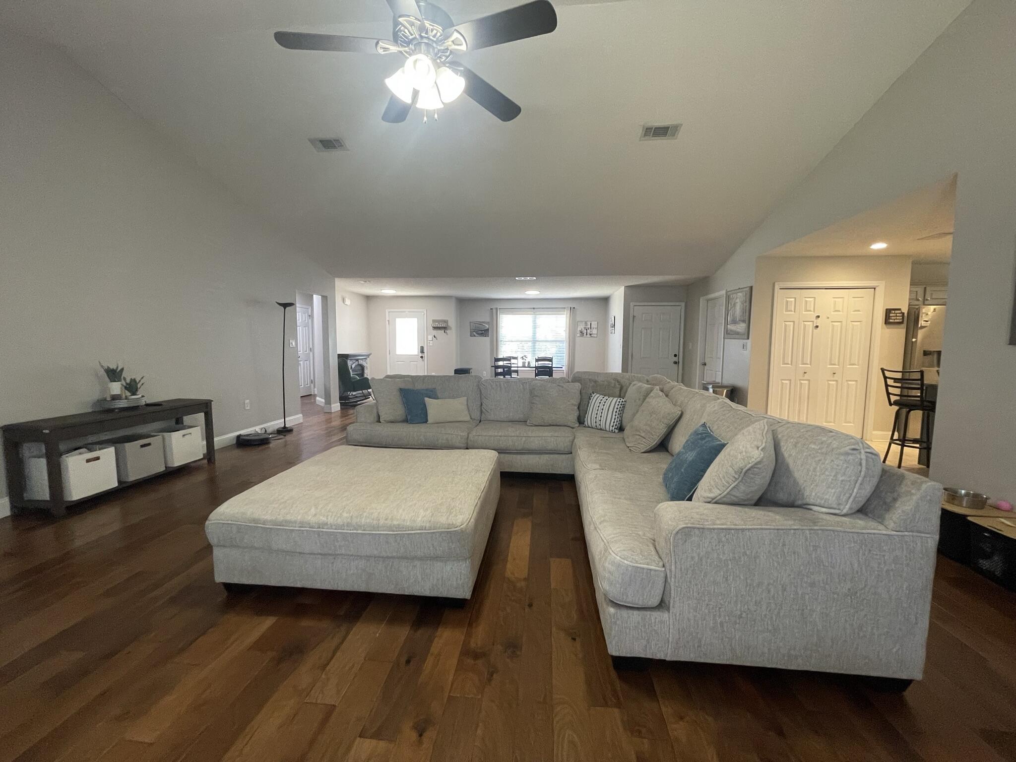 OLD BETHEL ESTATES PH I - Residential Lease