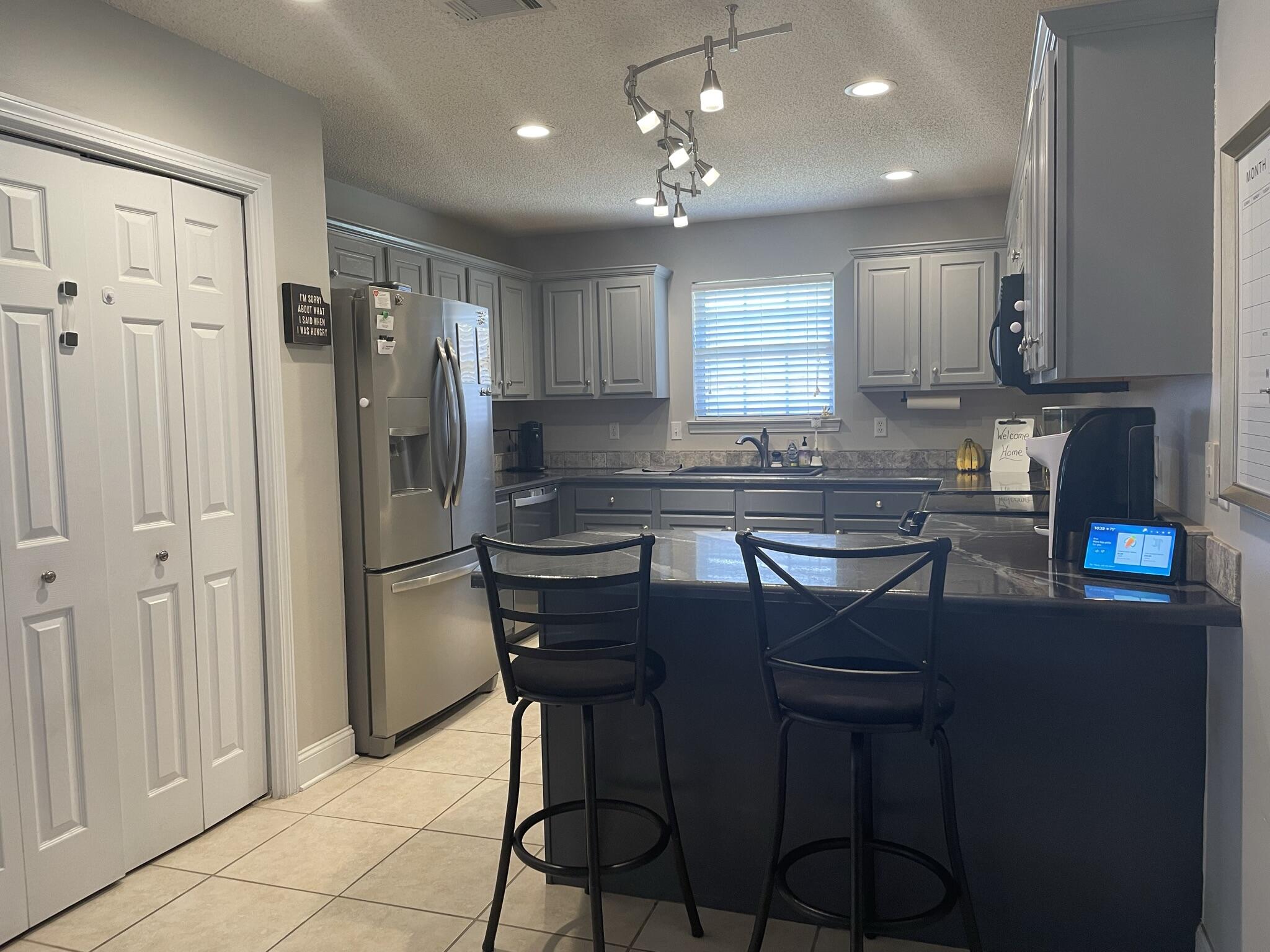 OLD BETHEL ESTATES PH I - Residential Lease