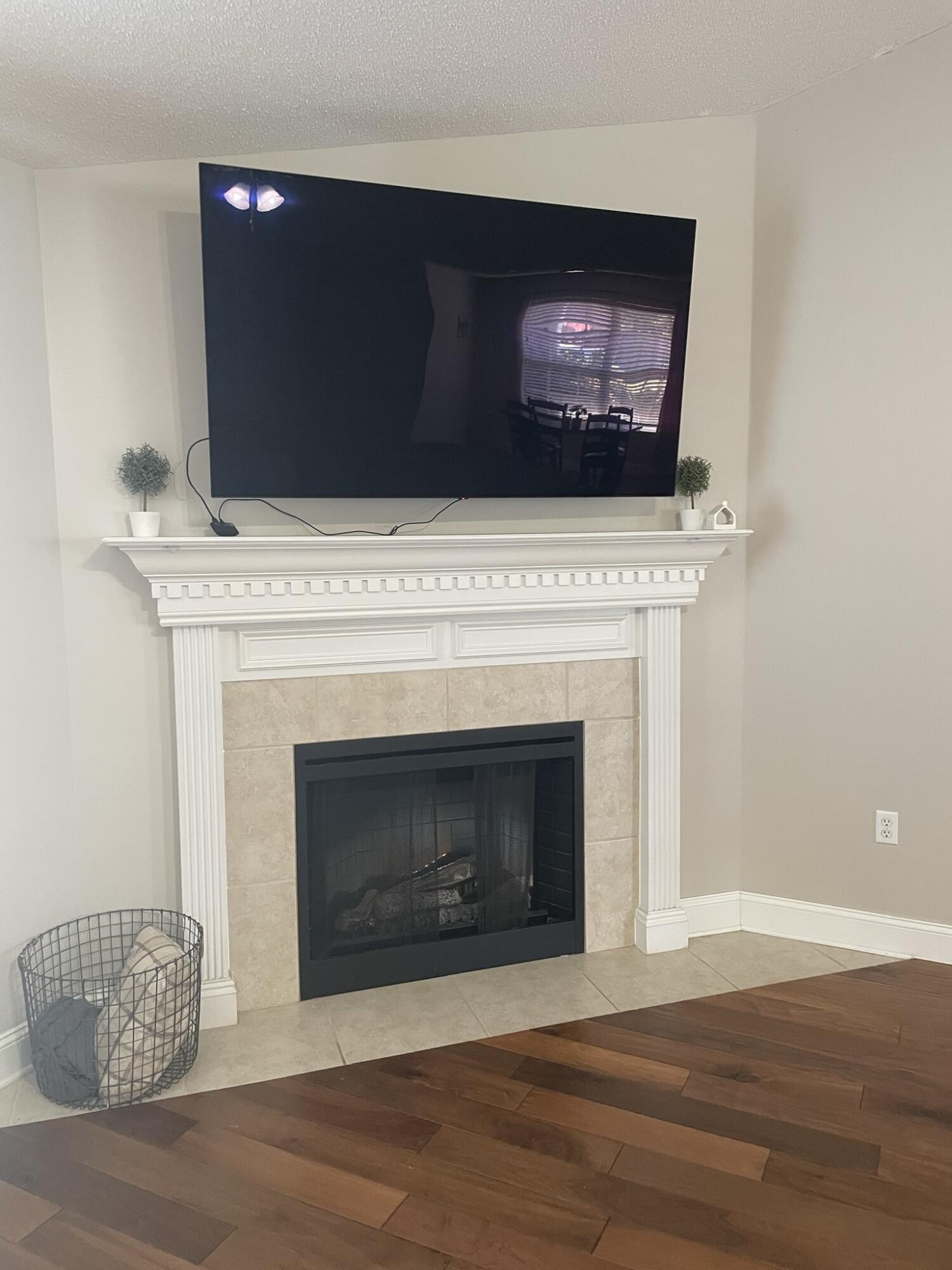 OLD BETHEL ESTATES PH I - Residential Lease