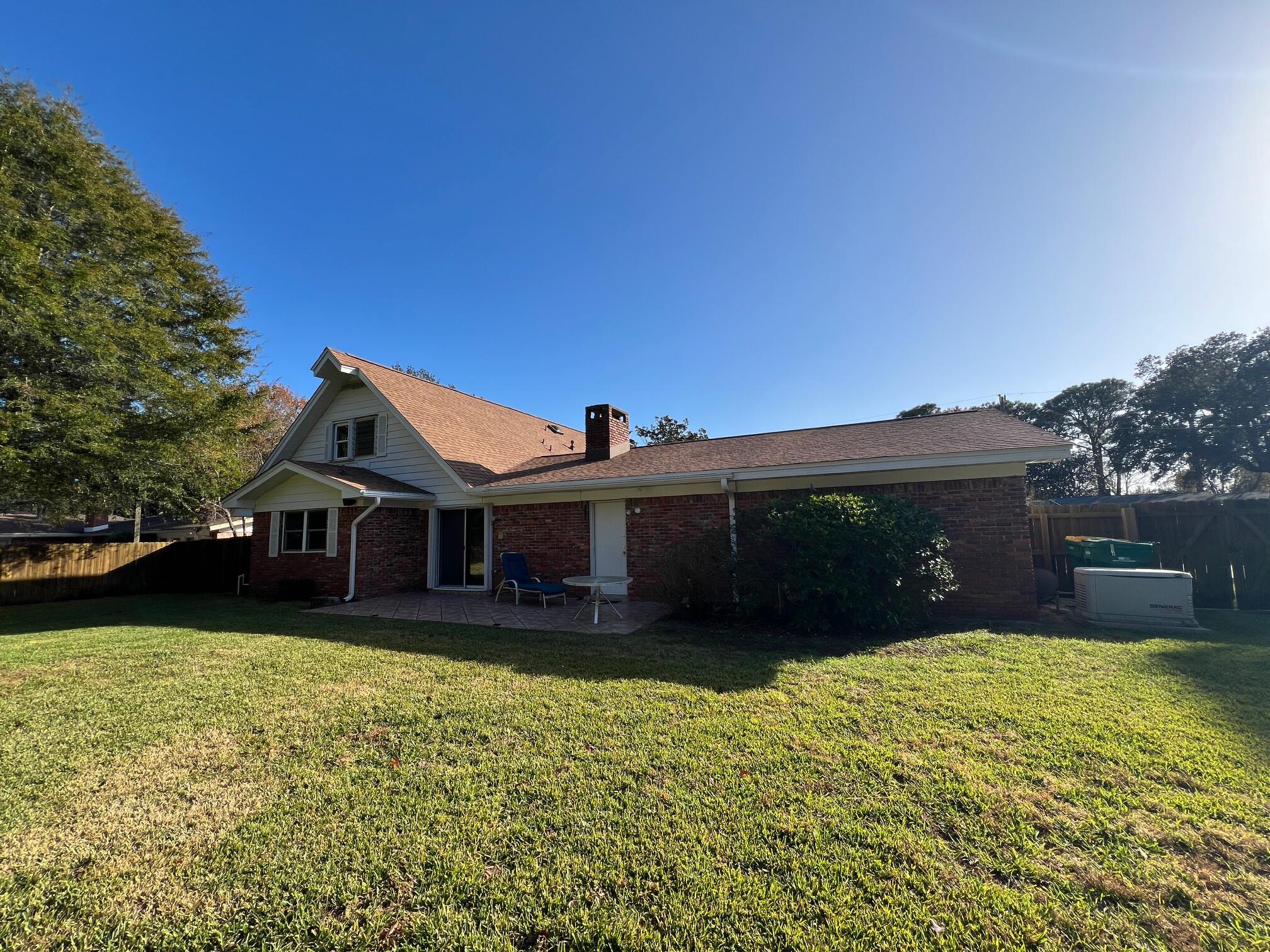 Poquito Bayou - Residential