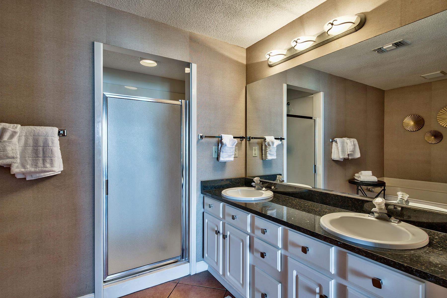 TIDES AT TOPS'L - Residential