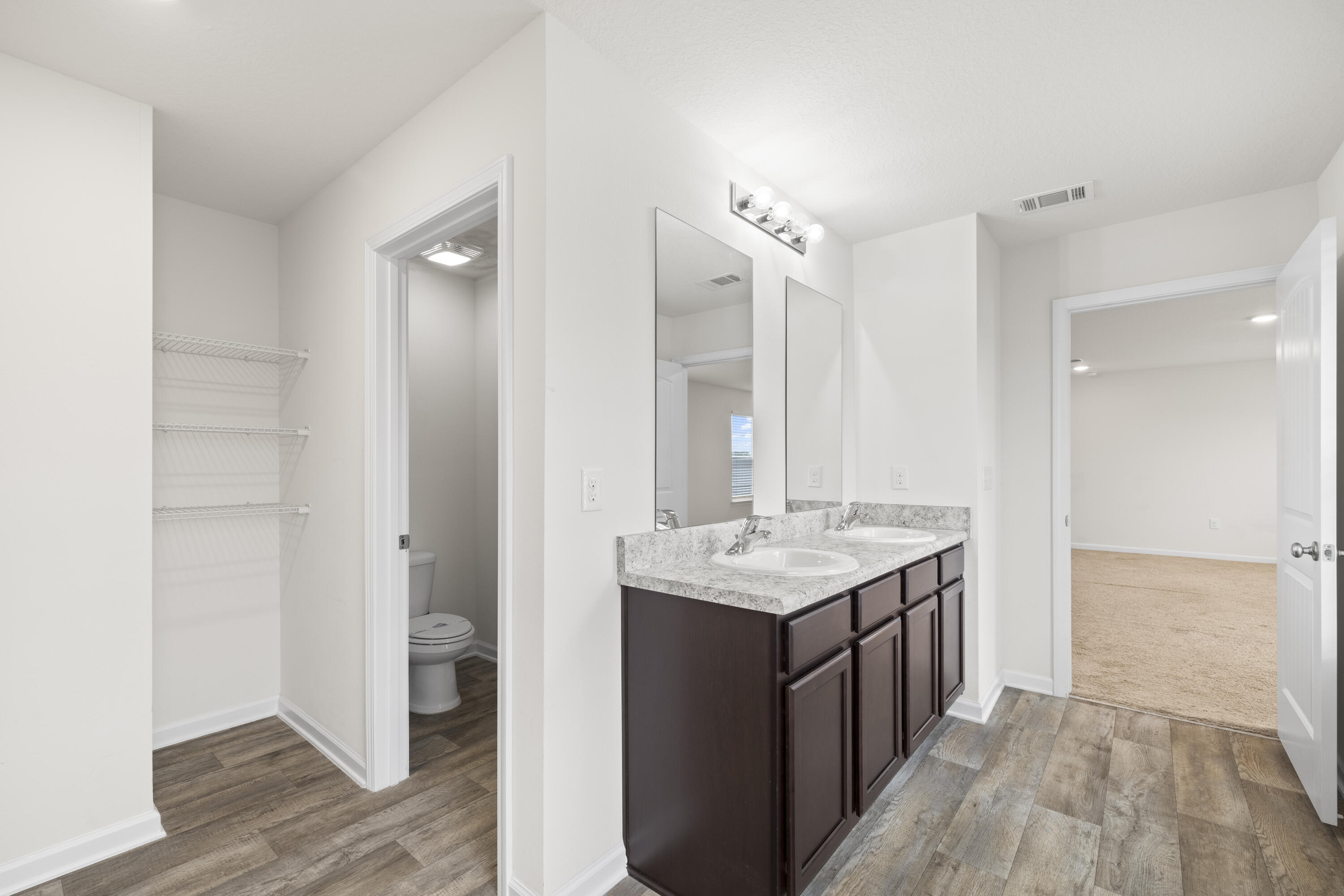 Redstone Commons - Residential Lease