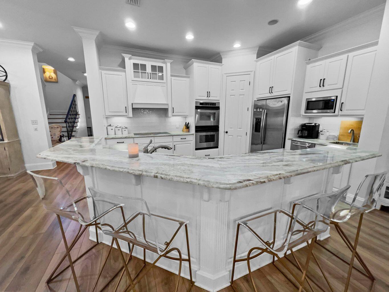 VINEYARD AT RAVEN OAKS - Residential Lease