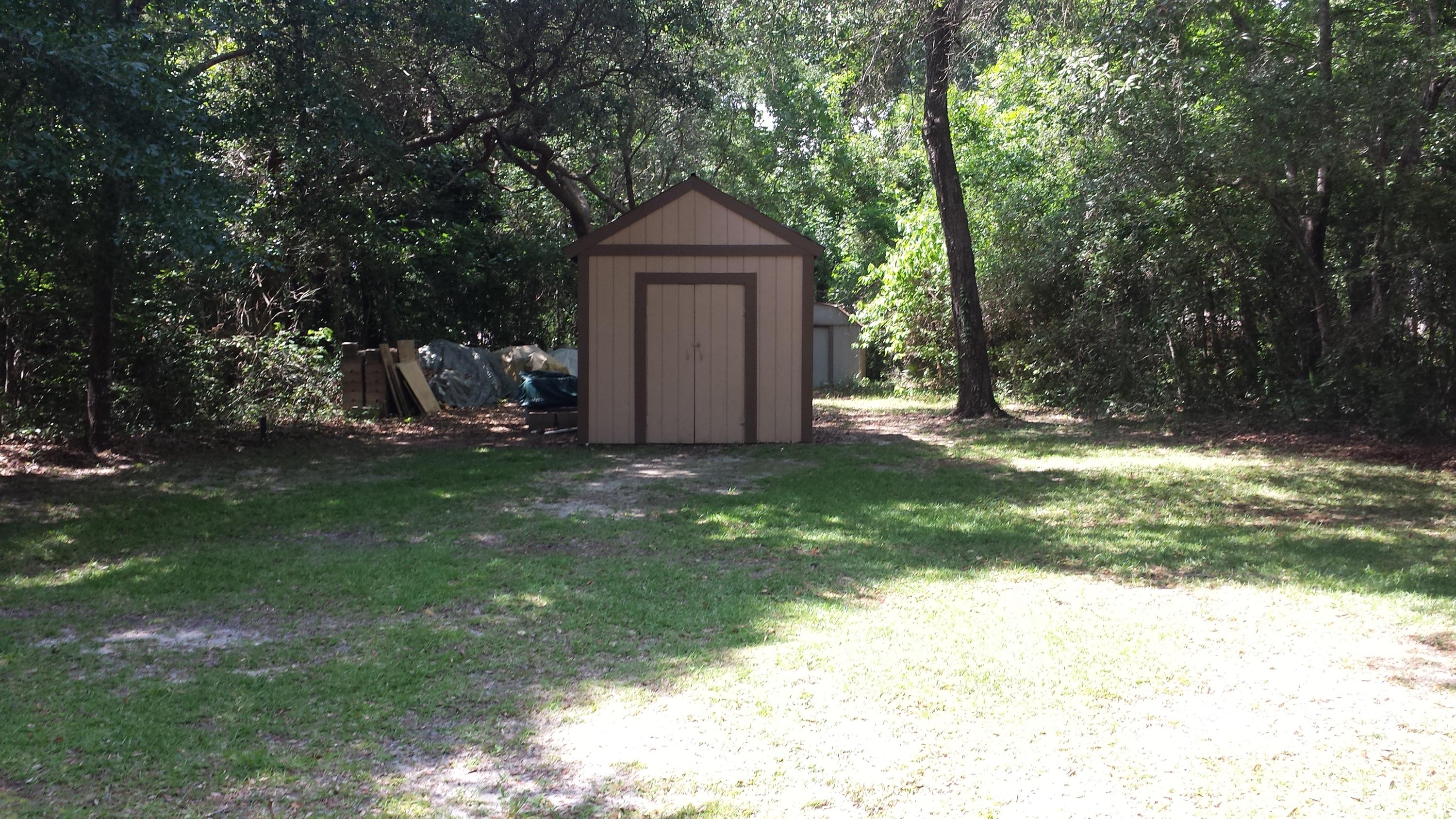 LAKE SHARON ESTATES - Residential