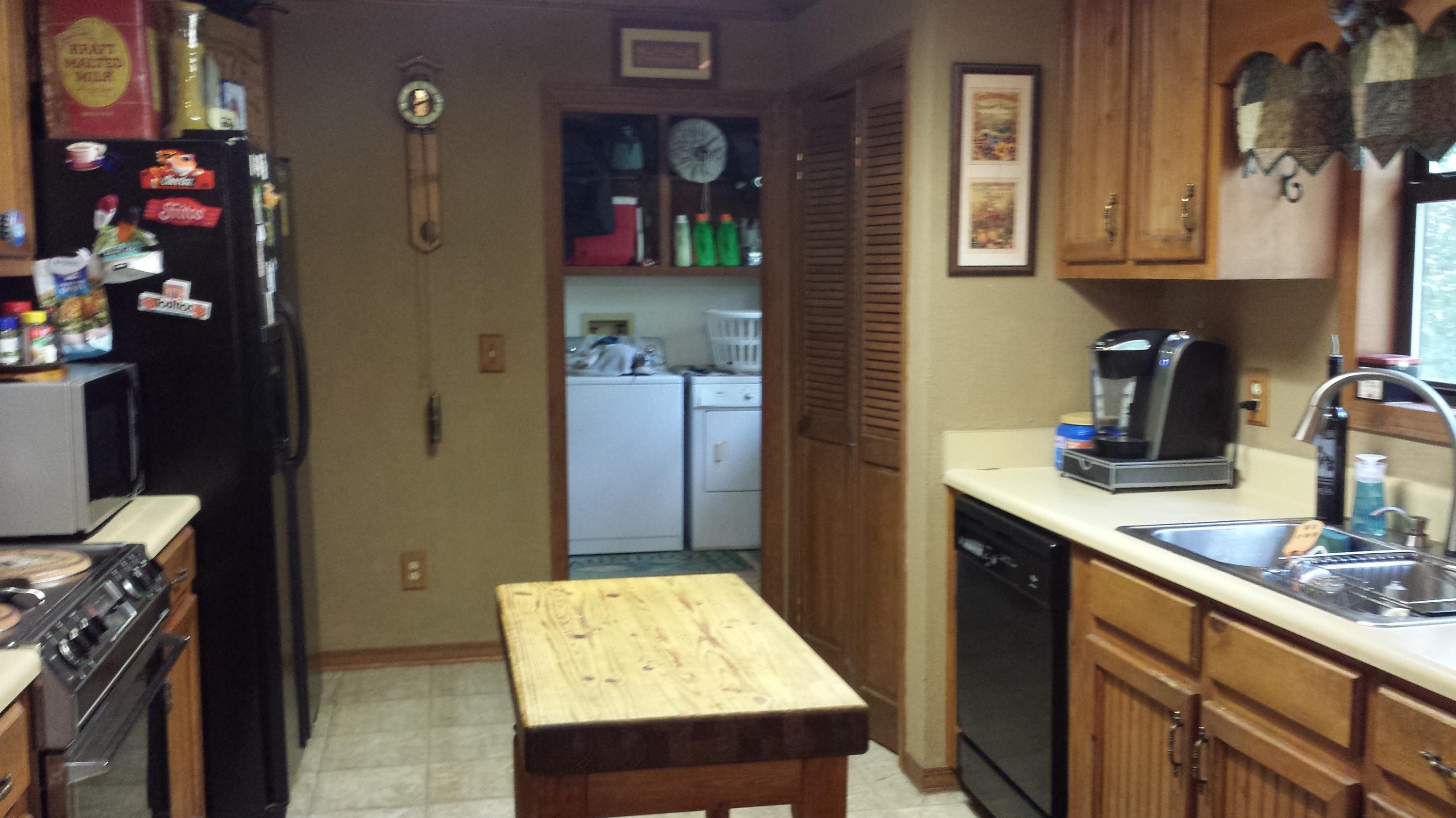 LAKE SHARON ESTATES - Residential