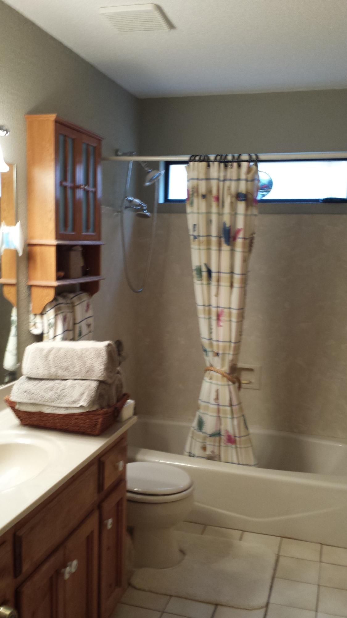 LAKE SHARON ESTATES - Residential